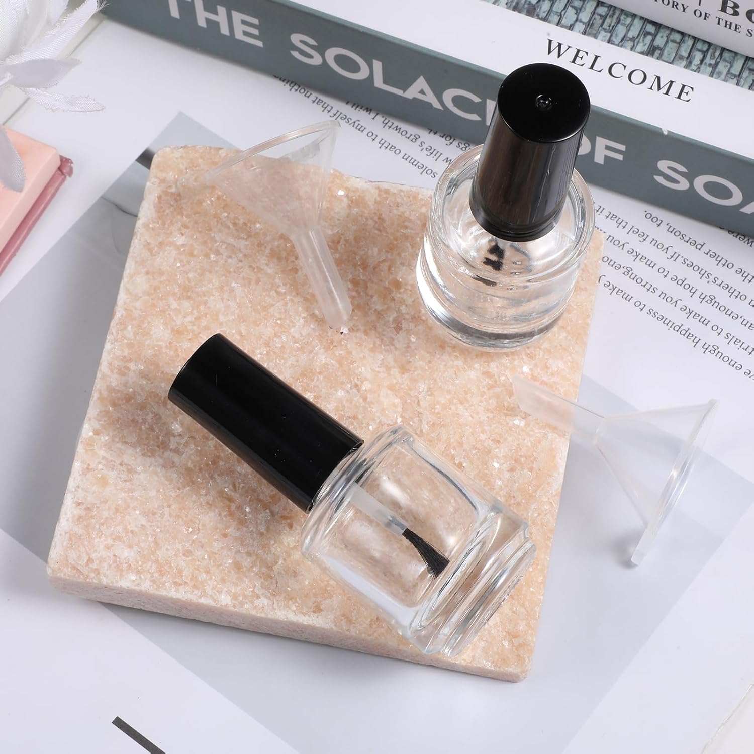 2 Pcs Empty Fingernail Polish Bottles Empty Nail Polish Bottles with Brush 15ML Glass Bottle with Cap Funnel Mixing Balls Clear Nail Polishes Containers for Nails Art Samples
