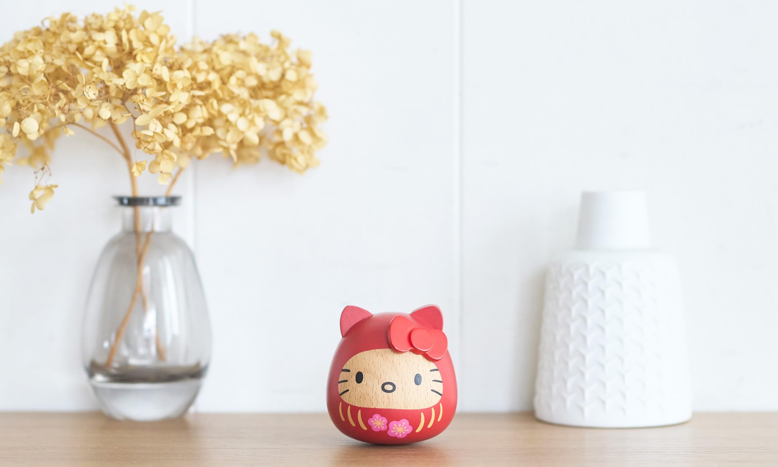 Amazon | サンリオ ハローキティ 木製だるま Sanrio | 民芸品 | おもちゃ