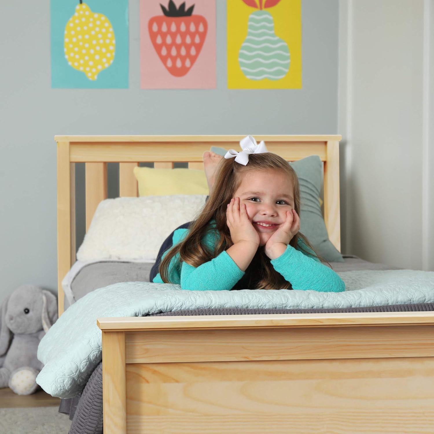 Max & Lily Twin Bed, Bed Frame with Headboard For Kids with Storage Drawers, Slatted, Natural