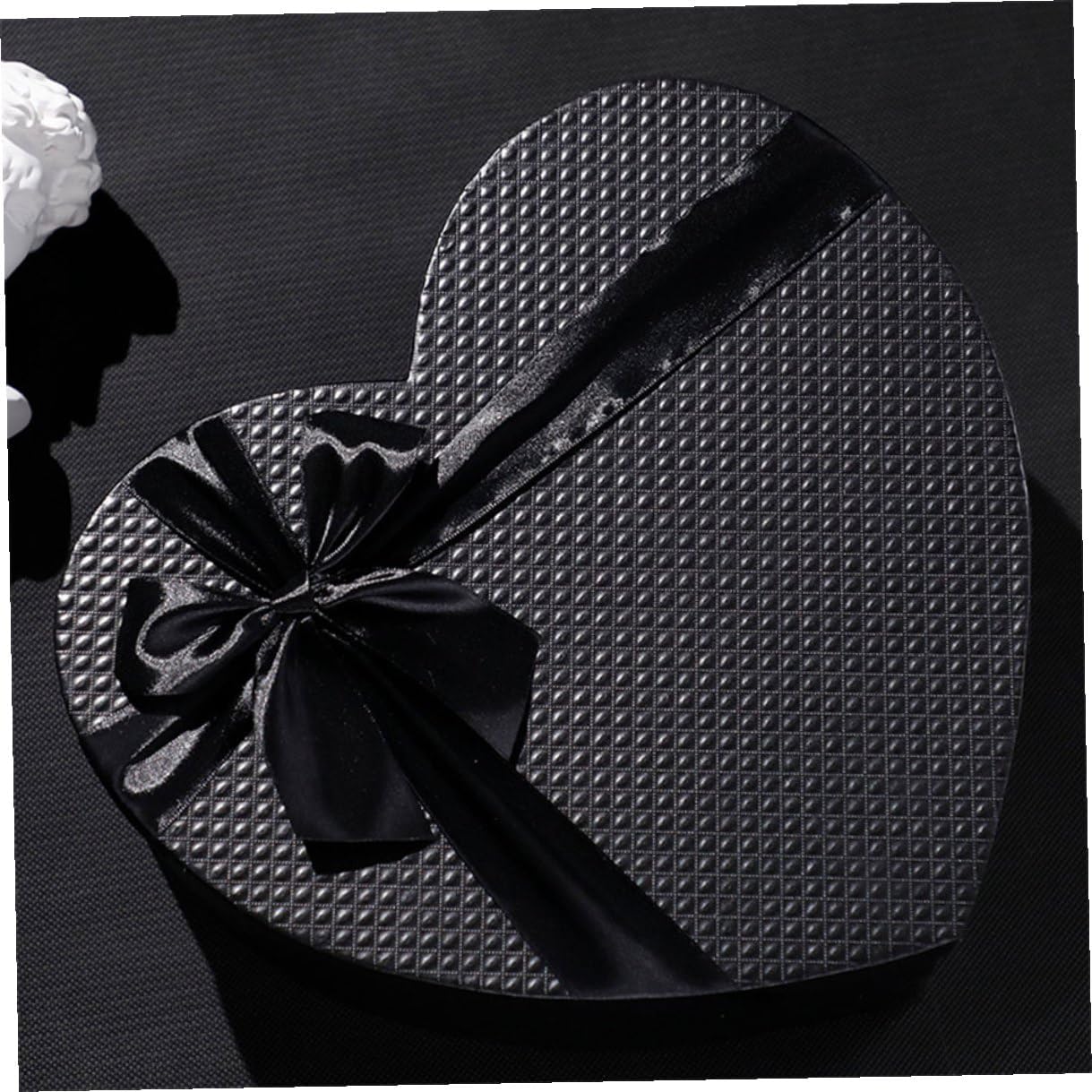 Ciieeo 2pcs Heart Shaped Decorative Boxes Large Black Cardboard Boxes with Lid for Valentine's Day Flowers Chocolates Candy Packaging