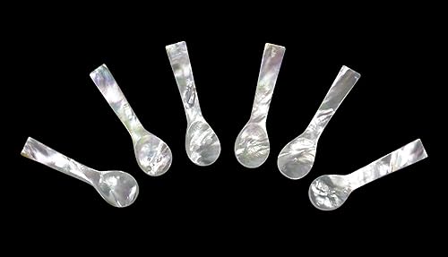 Miniatura 49 de Cuchara de caviar de nácar artesanal (1 unidad, 2.5 pulgadas)