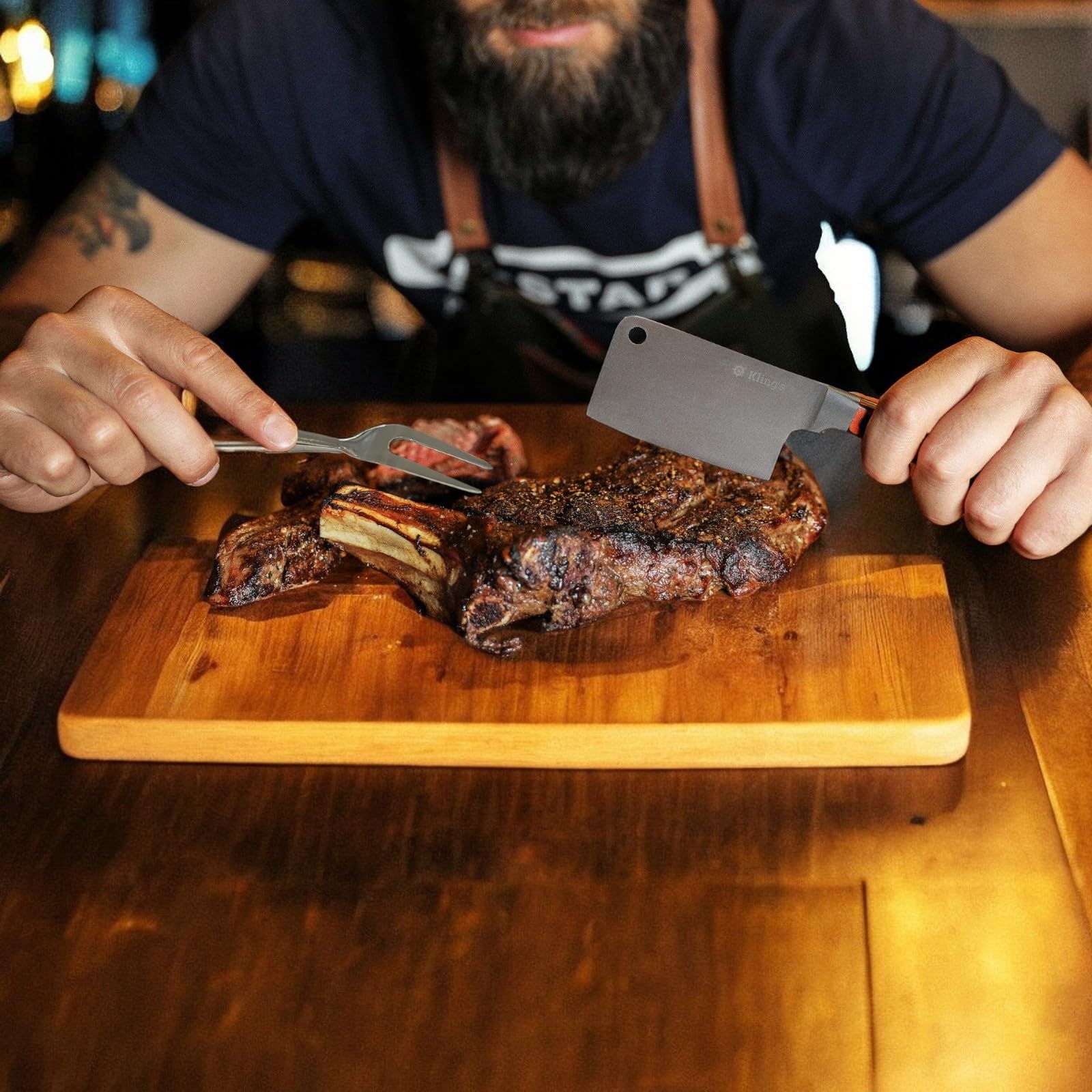 Kling's I Steakbesteck Set - Premium Grillbesteck Set, 2 Steakmesser Beil, Käsemesser, Steakmesser Set mit Holzgriff aus Pakkaholz, Glatt Geschliffene Klinge aus deutschem Messerstahl