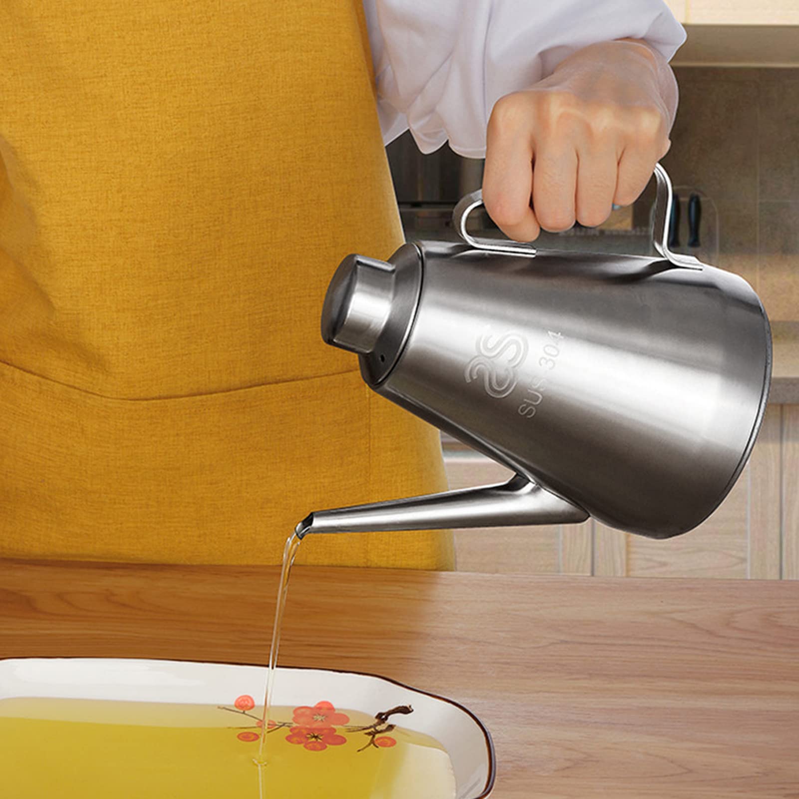Tissting Bottiglia di Olio in Acciaio Inossidabile 600ml Olio D'oliva Distributore di Salsa di Aceto Contenitore a Bocca Lunga Teiera Condimento Bollitore Filtraggio Residui di Olio