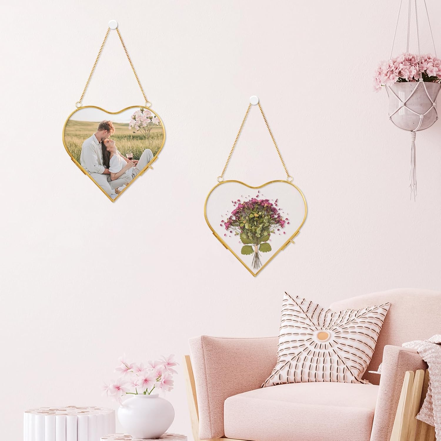 2PCS Glass Pressed Flower Frames, 6.5 Inch Heart Shaped Picture Frame Hanging Double Vintage Brass Photo Frame DIY Wall Decor for Valentine's Day Anniversary, Gold