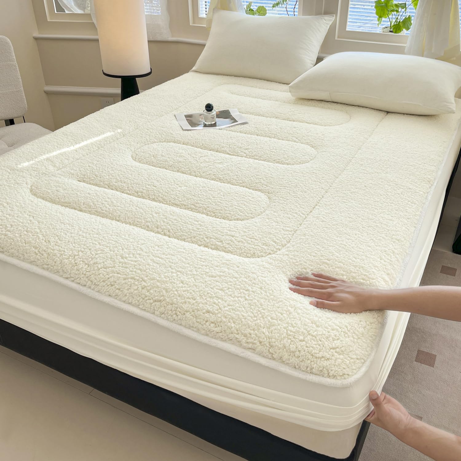 Protège-matelas drap-housse en velours d'agneau pour des soirées cocooning en hiver