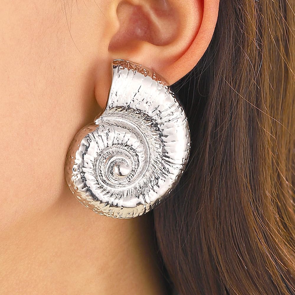 Gold Chunky Conch Statement Earrings Boho Trendy Beach Seashell Stud Earrings Snail Conch Drop Earrings Seashore Ocean Jewelry Gift