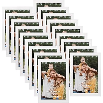 Hoikwo 18-Piece Picture Frame Set 10 x 15 cm White Photo Frame Collage for Living Room Bedroom Children's Room Office Staircase Hallway Wall or Table Stand