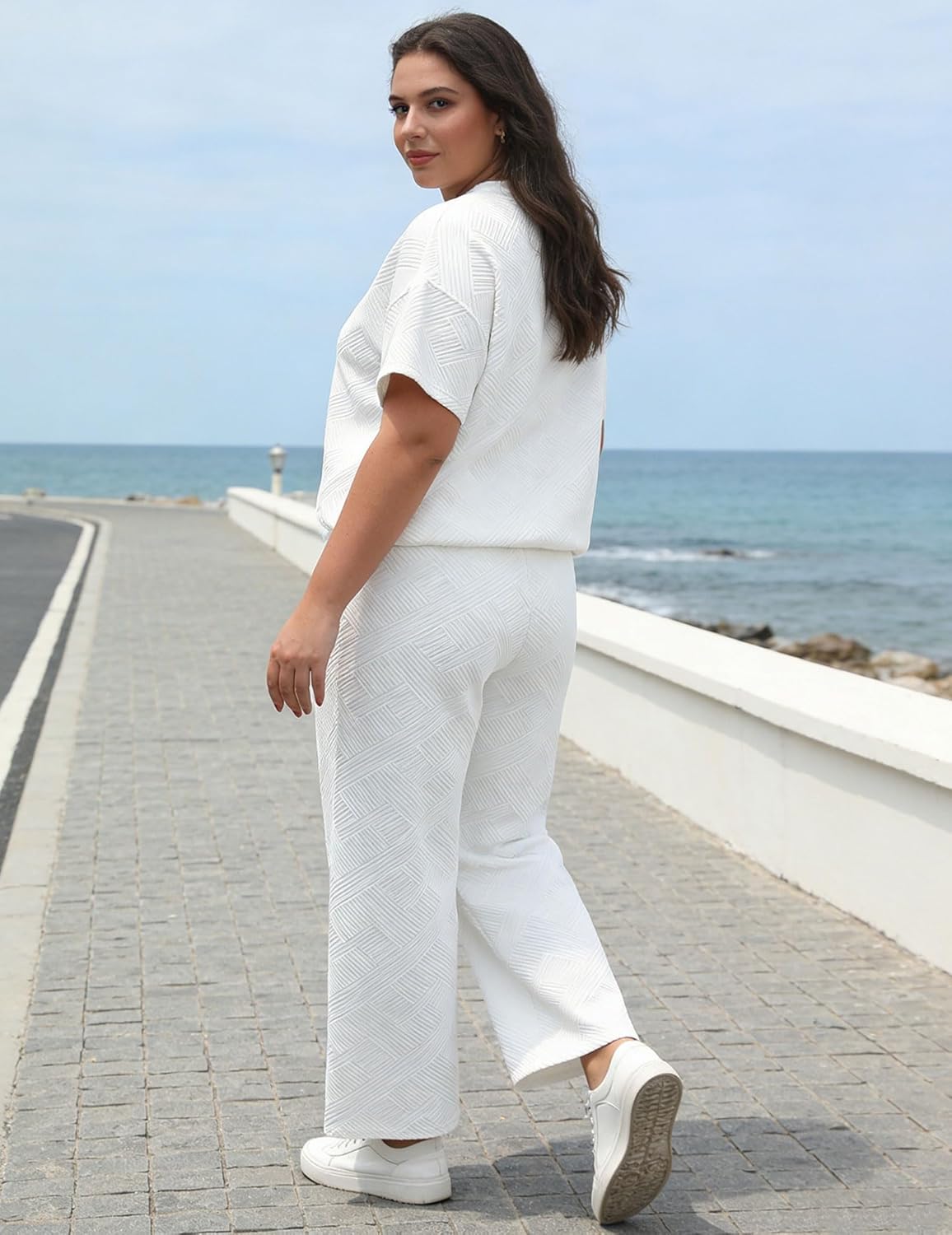 UOUA Womens Plus Size Sweatsuit 2 Piece Outfits Summer Short Sleeve Tops Wide Leg Pants Tracksuit Lounge Sets - Image 5