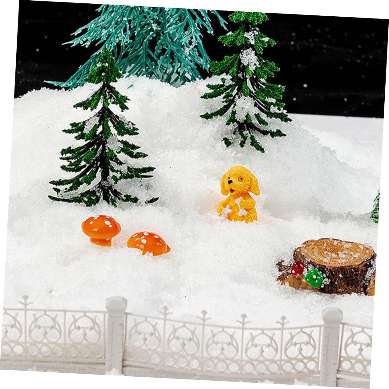 Holibanna 1Pack Christmas Artificial Snow Instant DIY Fake Snow for Holiday Decor for Christmas Village Displays and Winter Decorations