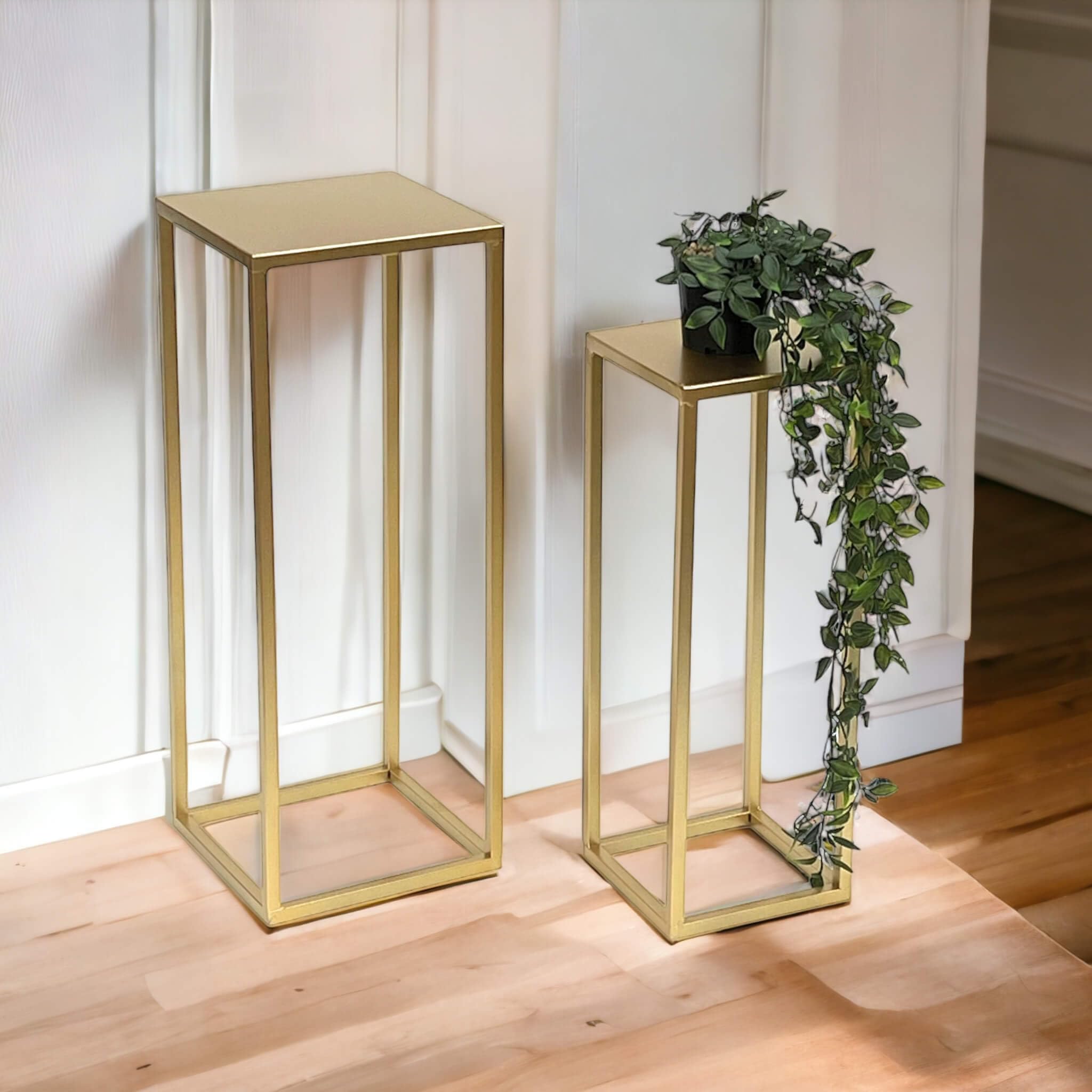 DanDiBo Blumenhocker Metall Gold Eckig Blumenständer Beistelltisch 96506 2er Set Blumensäule Modern Pflanzenständer Pflanzenhocker