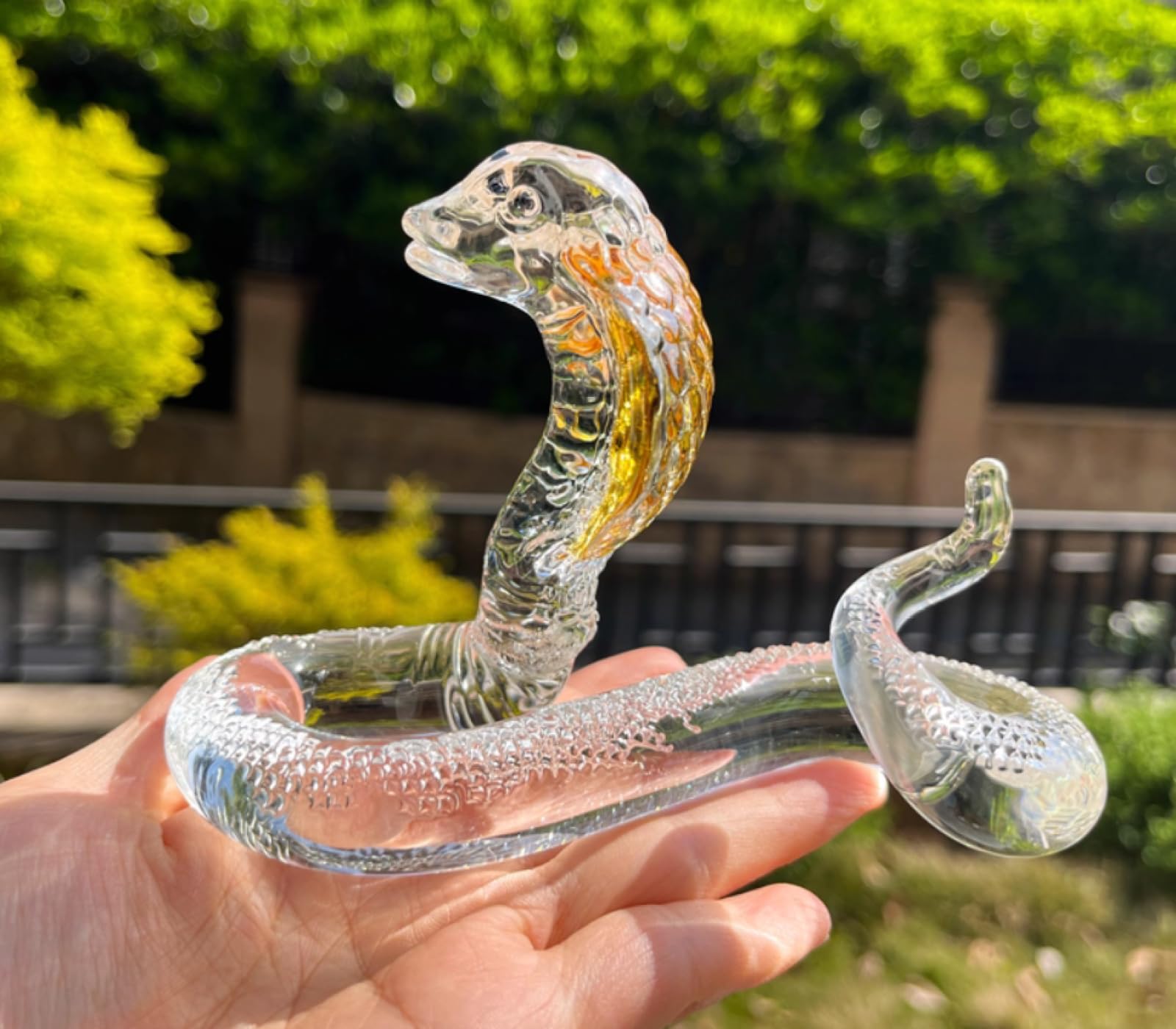 Art cadeau d'anniversaire avec ce serpent figurine en verre soufflé