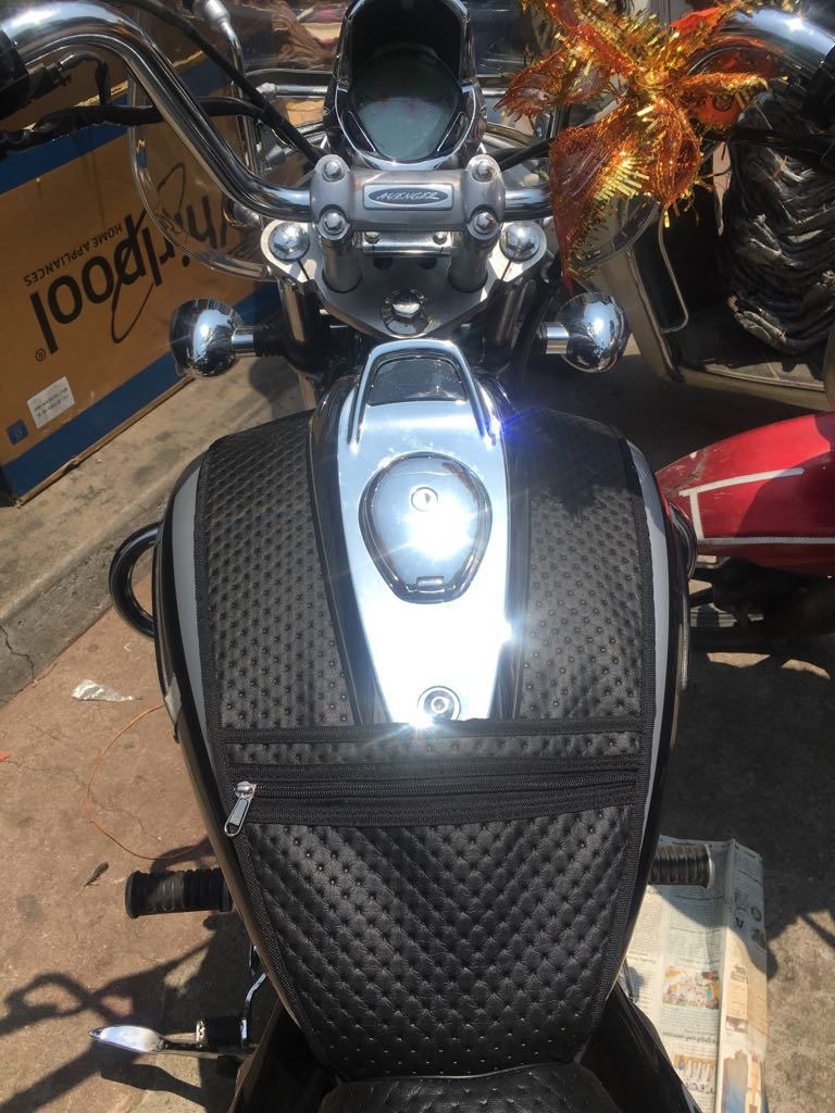 SaharaSeats All Bajaj Avenger Models 150/180/220 Leather Dotted Seat