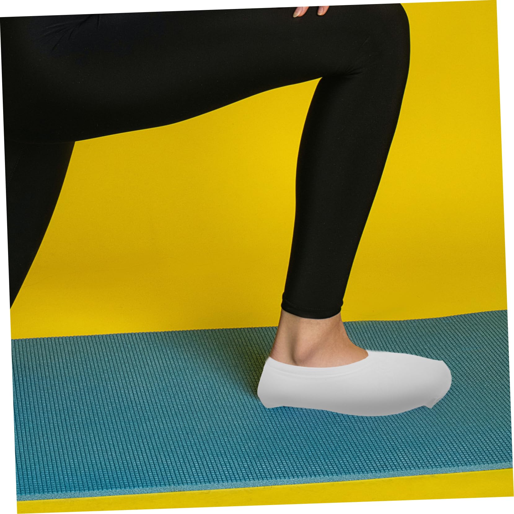 SOESFOUFU 4-Pair Moisturizing Socks Stretch Foot Care Anti-Slip Yoga Socks Cotton Spandex Perfect for Travel Daily Wear