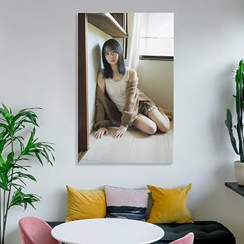 Amazon.co.jp: 上村ひなの(日向坂46)最新グラビア水着画像写真