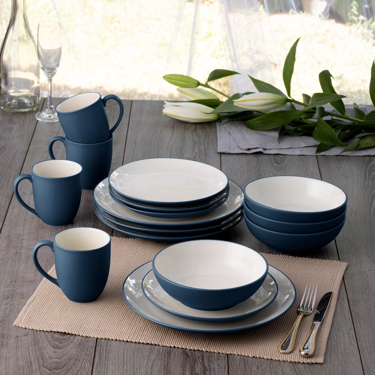 Amazon.com | Noritake Colorwave Blue 16-Piece Coupe Set, Service