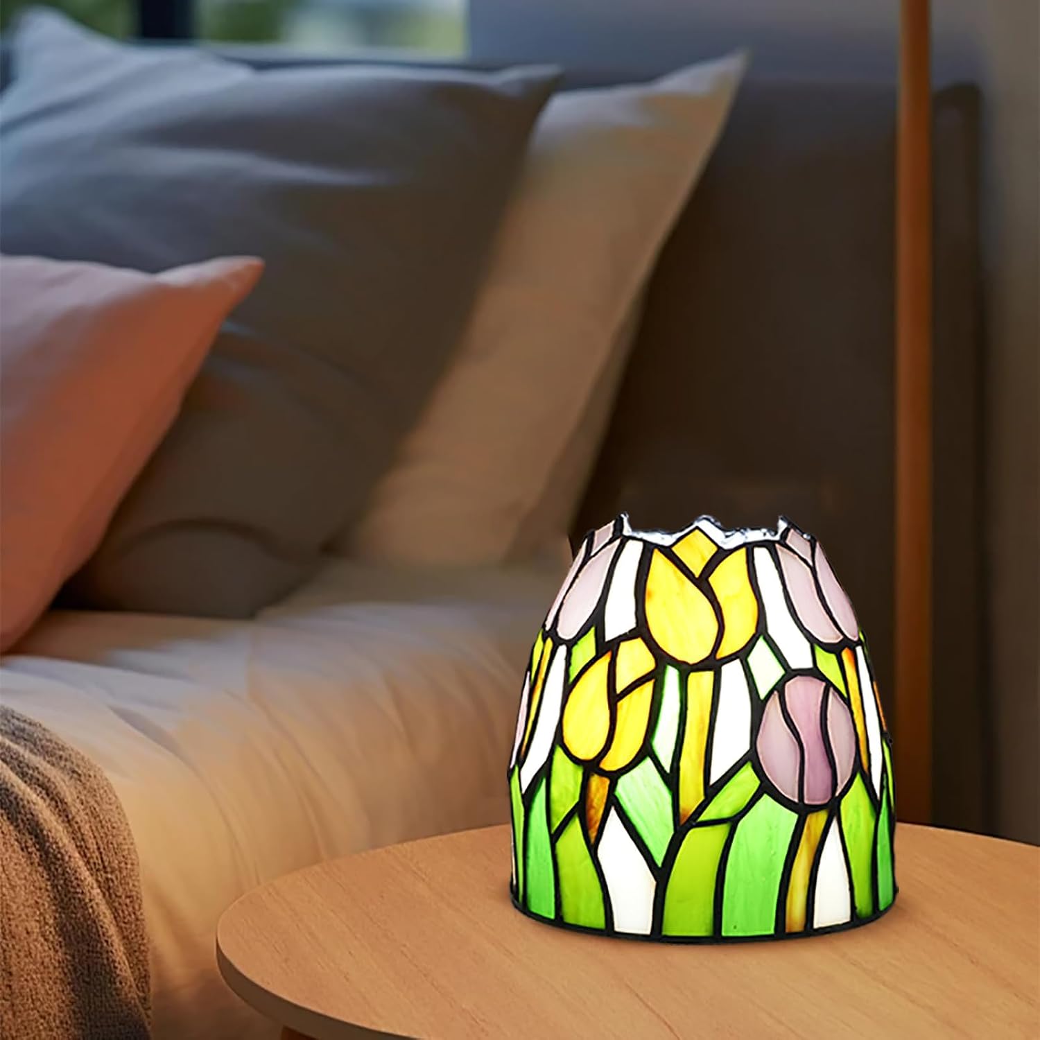 Tiffany Lamp Pink Yellow Tulips Small Stained Glass Table Light Retro Unique Nightstand Bedside Light for Home Decor Bedroom Living Room Boys Girls Christmas Gifts