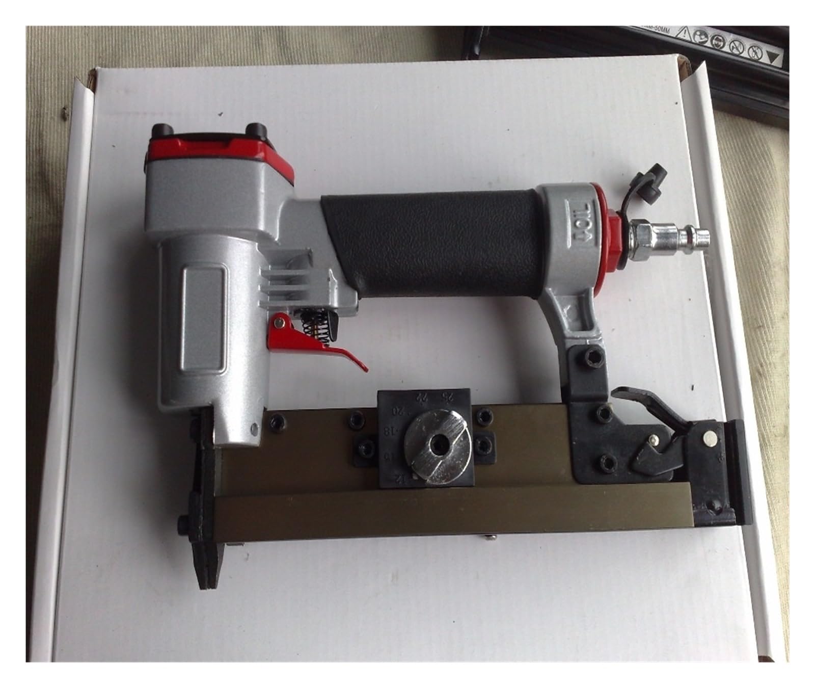 Pneumatyczny Pistolet Do Gwoździ 23GA P625 Pneumatyczny Pistolet Do Gwoździ, Pistolet Do Gwoździ, Elektronarzędzia Do precyzyjnego frezowania