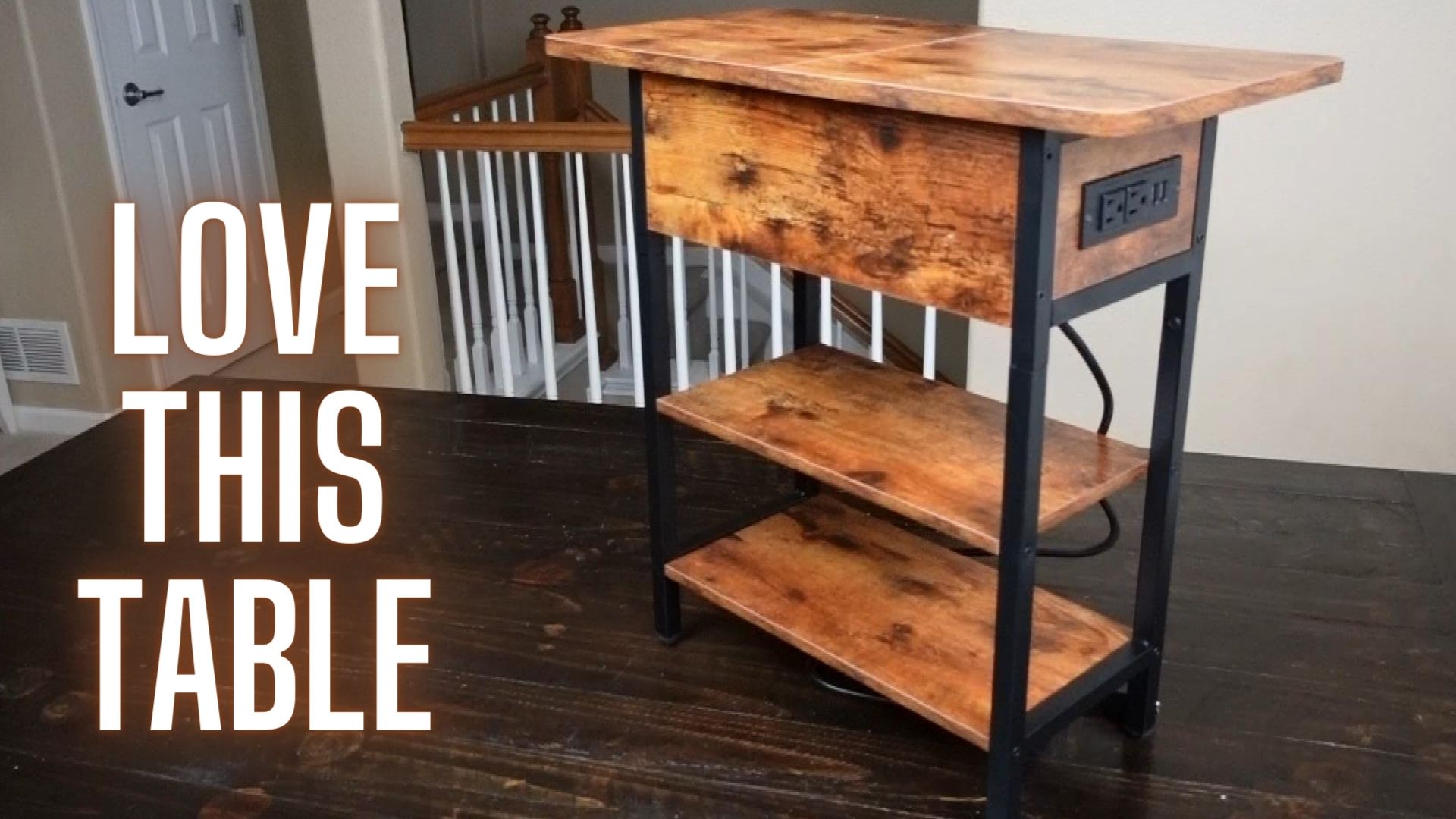 BEAUTIFUL END TABLE with CHARGING STATION made by Yoobure