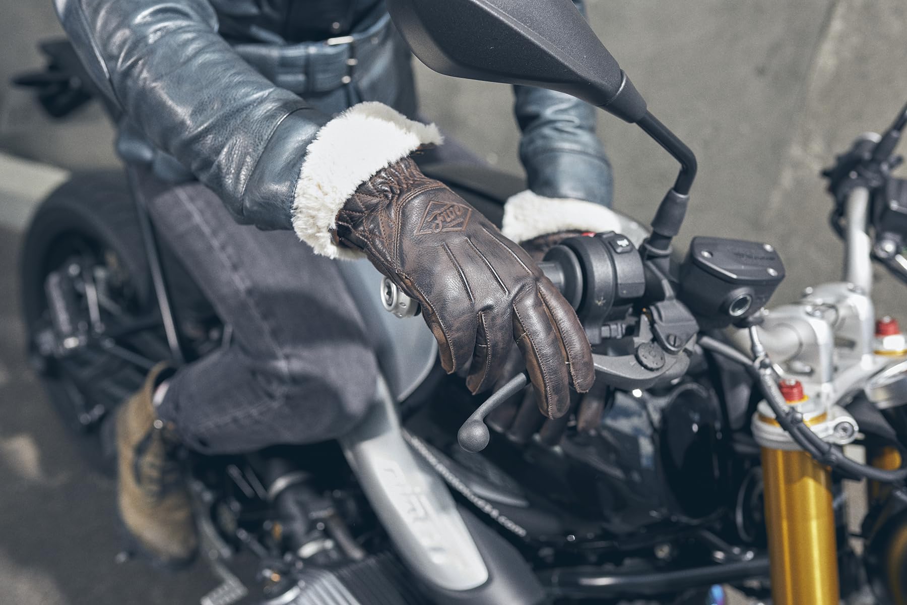 Amazon | ファイブ(FIVE) バイクグローブ ワックスドブラウン (サイズ