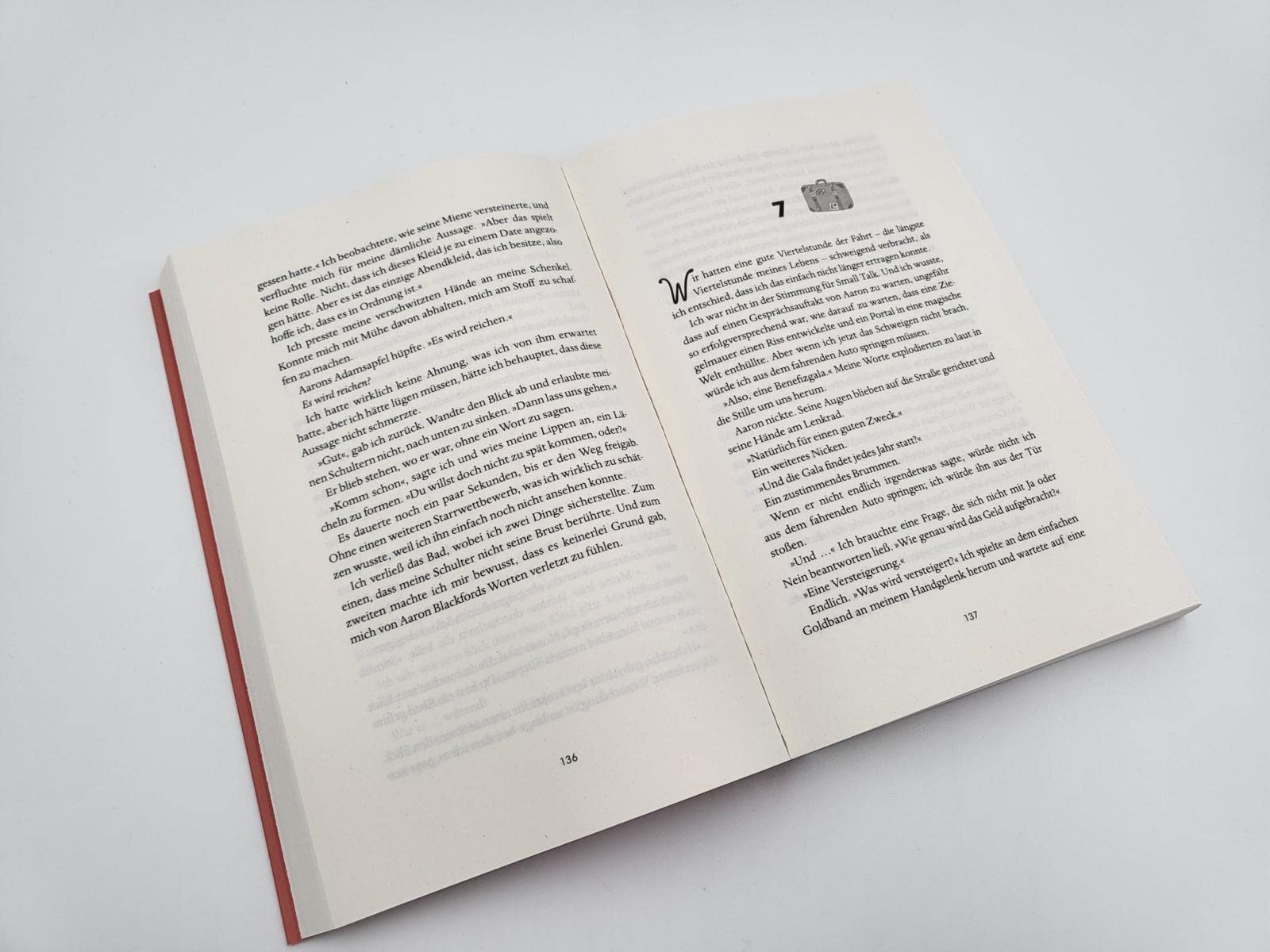 Spanish Love Deception - Manchmal führt die halbe Wahrheit zur ganz großen Liebe: Roman | Die Booktok-Sensation endlich auf Deutsch!