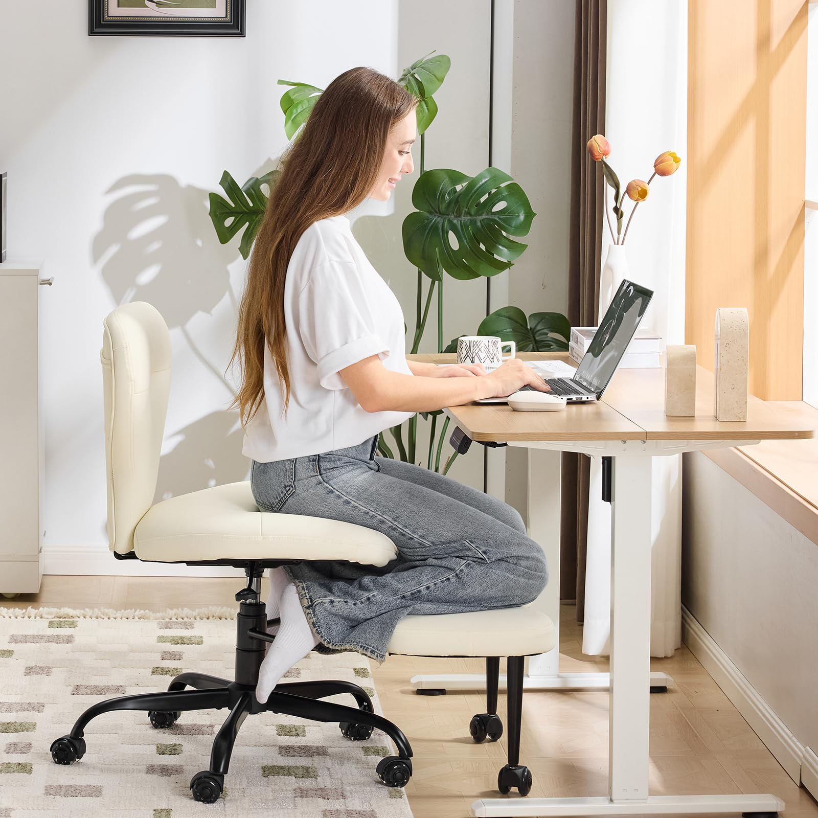 YFO Ergonomic Cross Legged Office Chair