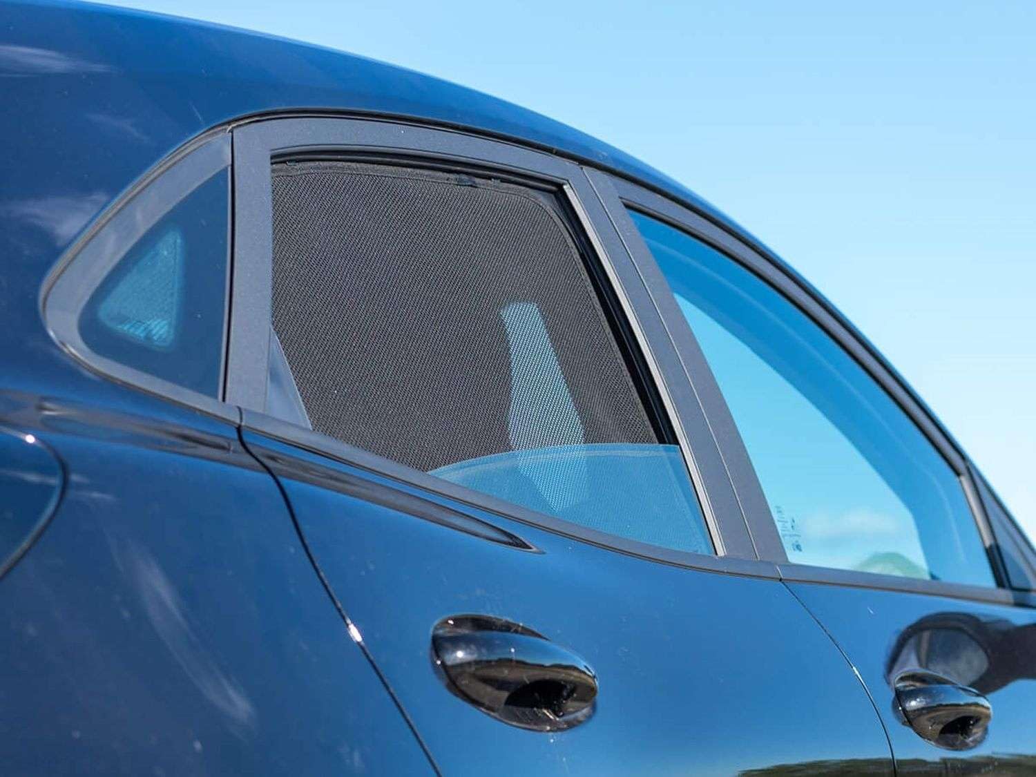 Fahrzeugspezifische Sonnenschutz Blenden passend für Ford Puma ab 2020 Komplett-Set AZ17000731