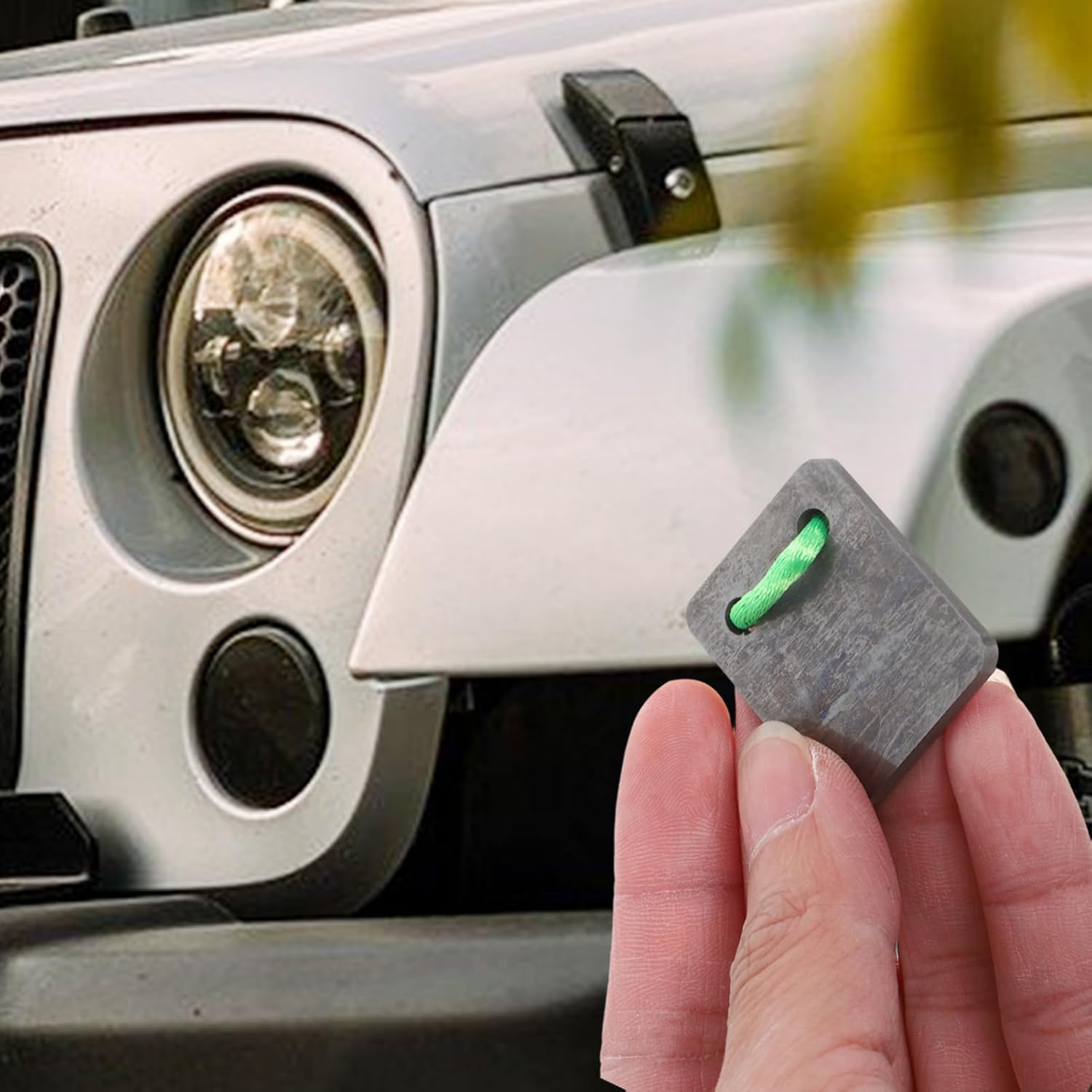 1pc Paint Repair Scraper Portable Tungsten Tool for Efficient Paint and Glue Removal Compact Design for Easy for Automotive Maintenance Random Style