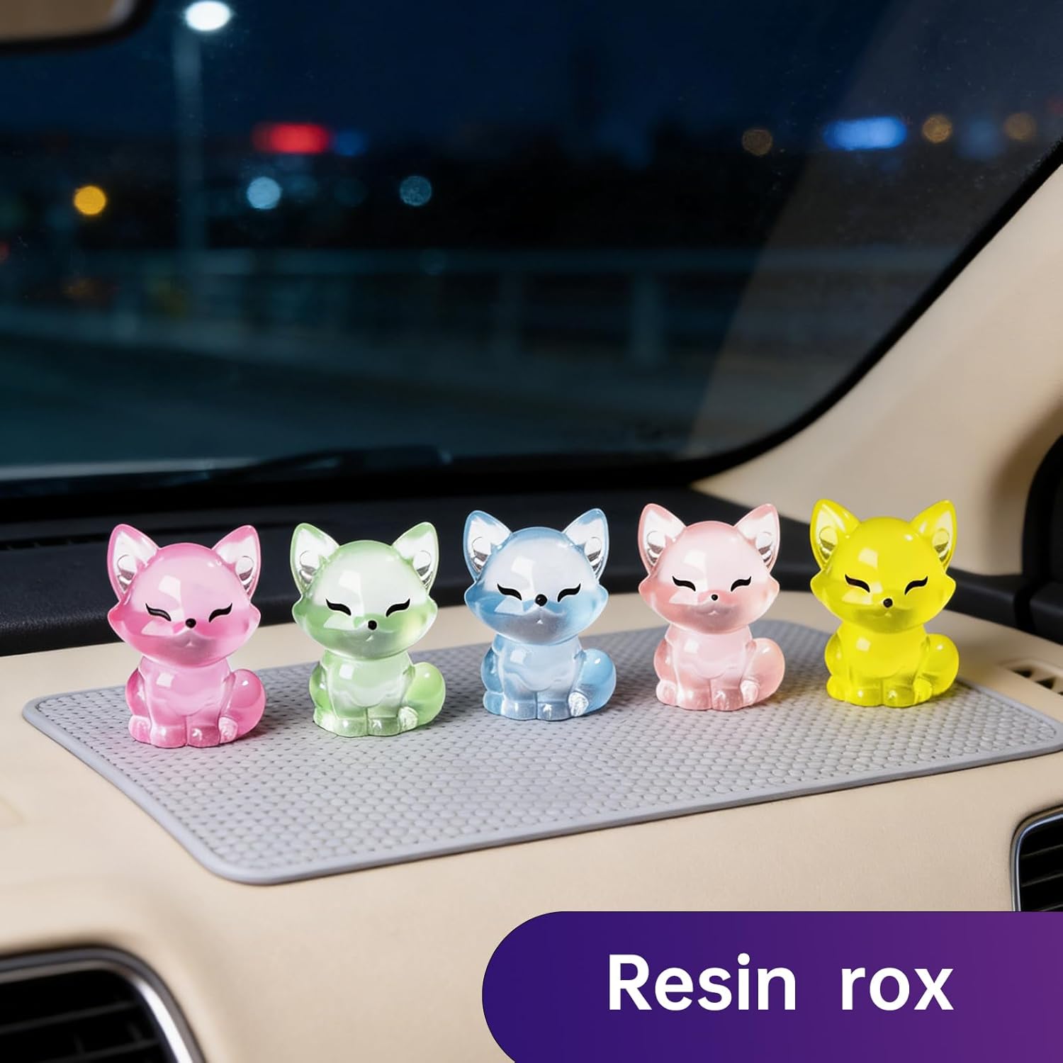 100pcs Luminous Mini Fox Figurines Glow in the Dark Tiny Resin Animals for DIY Crafts Micro Landscape Decor Home and Office Desktop Decorations