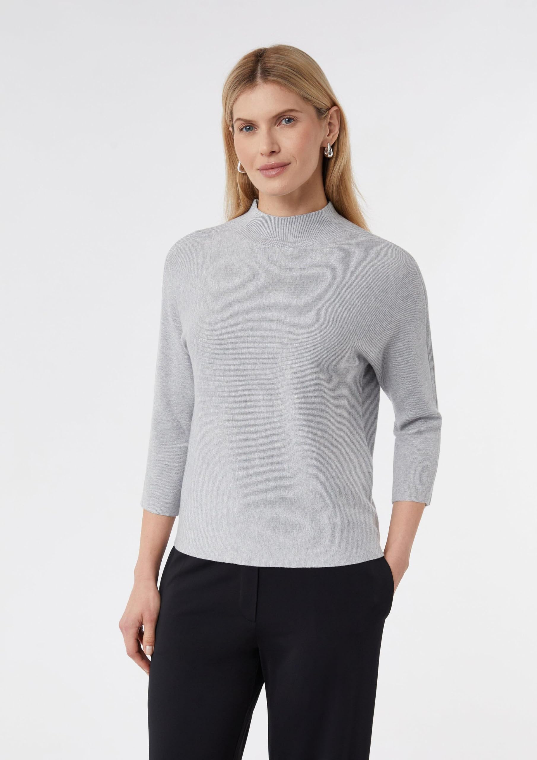 Comma Strickpullover aus Viskosemix mit Stehkragen