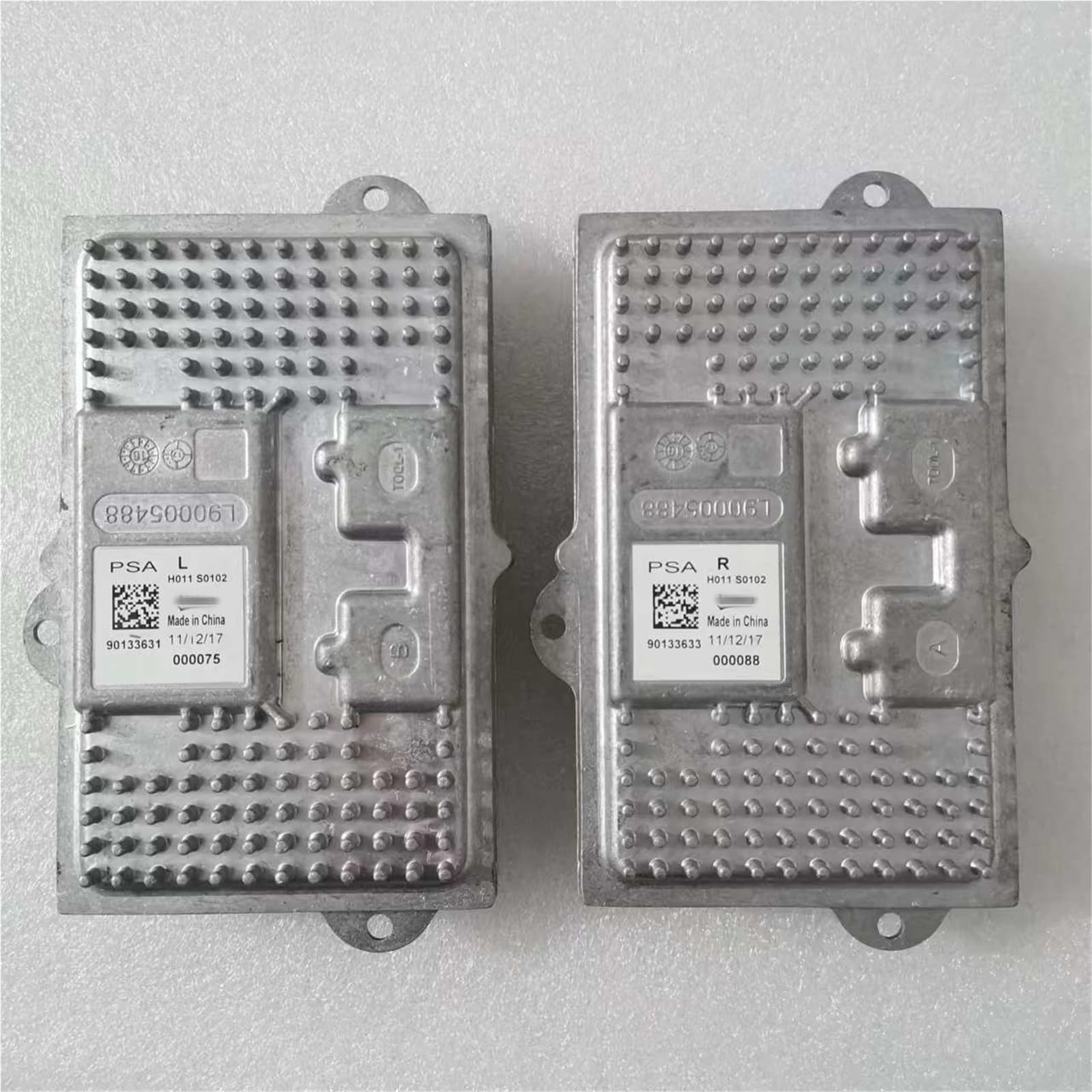 Rmwkrmogrf 2Pcs 90133631 90133633 Suitable Headlight Ballast Control Unit Drive Auto Parts L90032783 1Pcs ﻿(2Pcs)