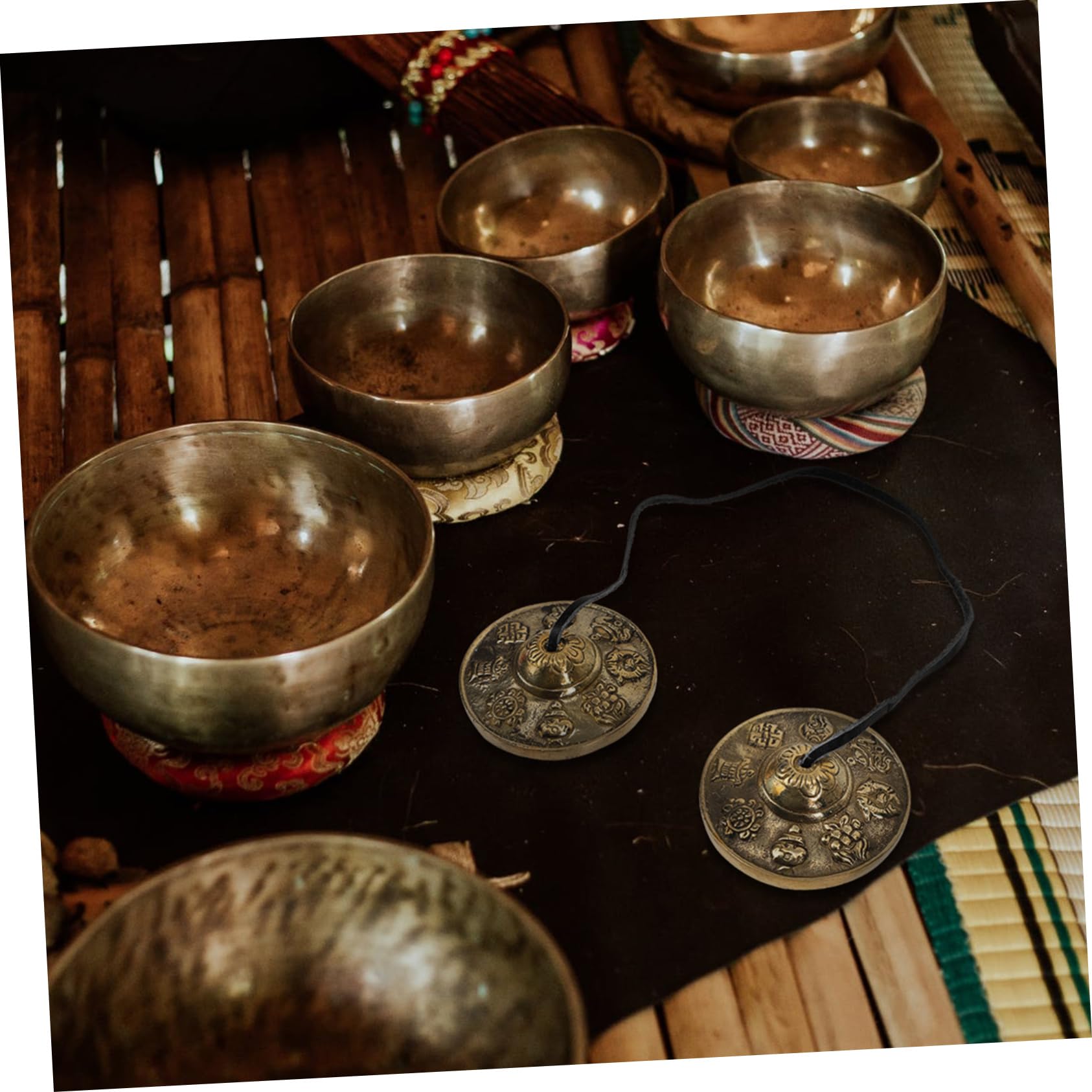ibasenice Cymbale à Doigt en Cuivre Instrument de Percussion Créatif pour Contemplation et Yoga Accessoire Zen Facile à Transporter pour Relaxation et Pratique Spirituelle