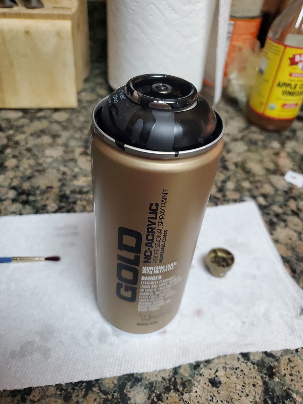 1/mo Finance Montana Cans Montana GOLD 400 ml Color, Shock Black