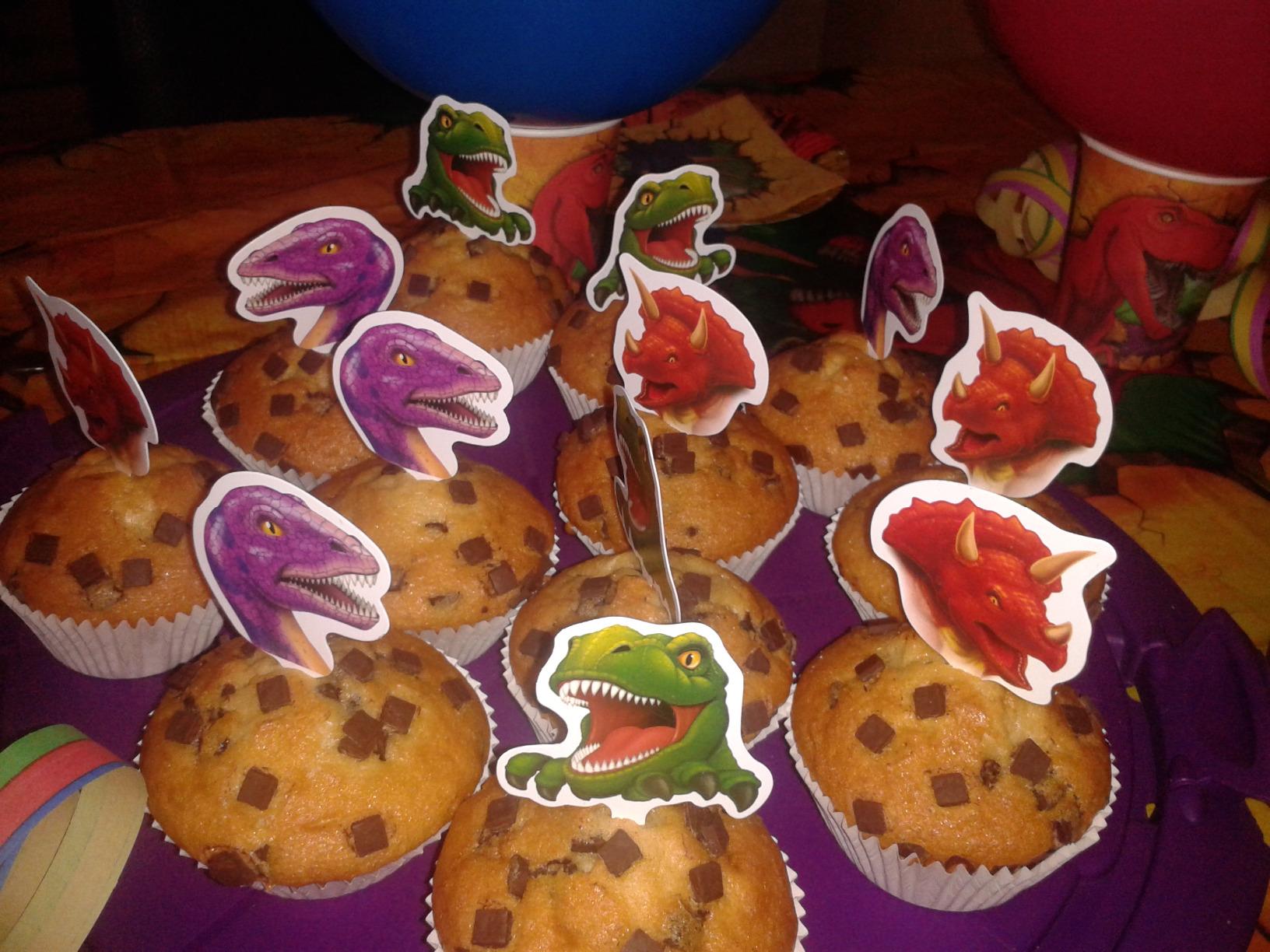 12 DekoPicker * Dinosaurier * für Muffins zum Kindergeburtstag 01