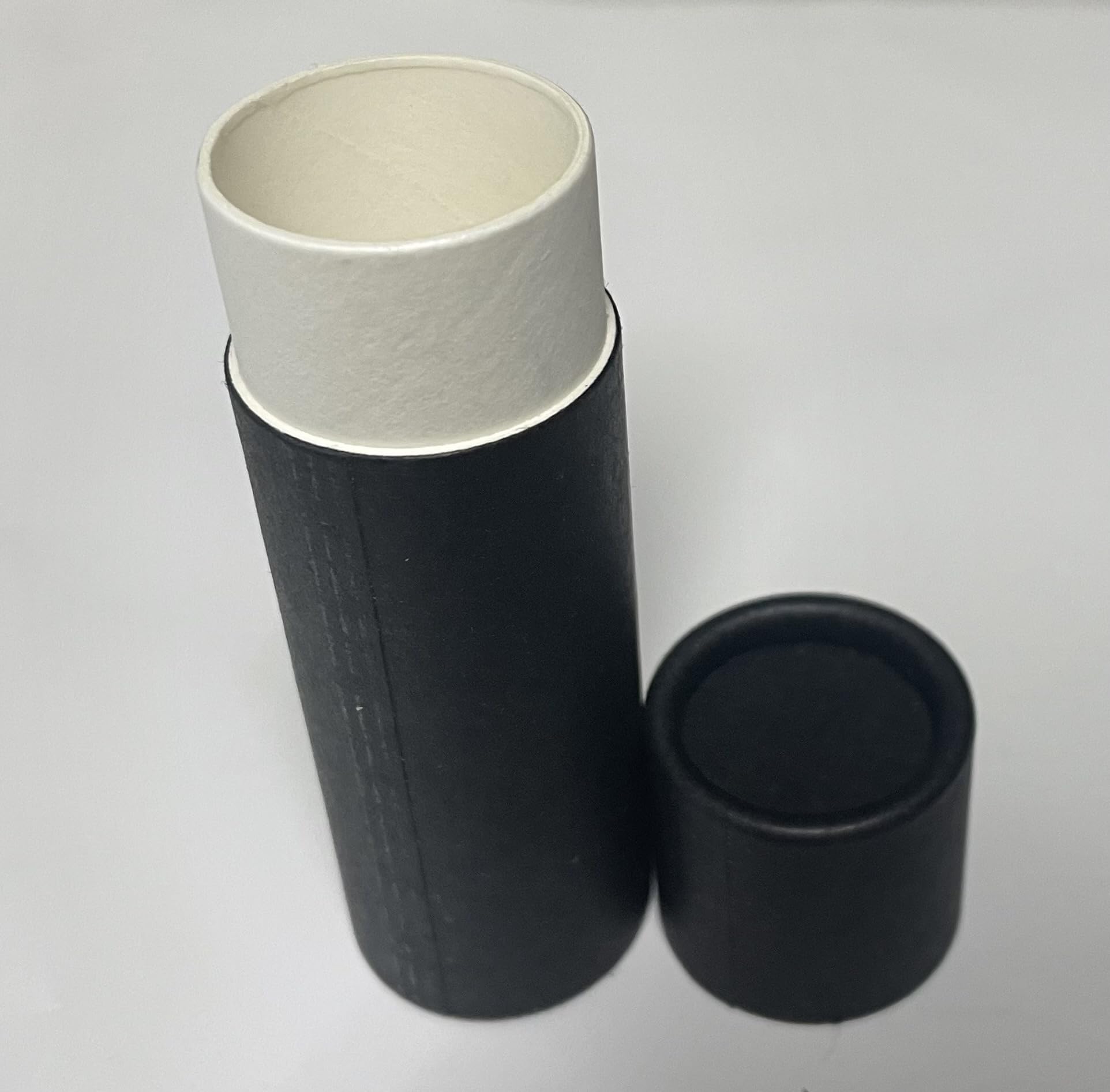 Contenitori Vuoti In Cartone Per Deodoranti, Stile Push-Up, Riempiti Dall'alto, Riutilizzabili E Biodegradabili, 28,3 G (15 Pezzi (Confezione Da 1), Colore: Nero-image