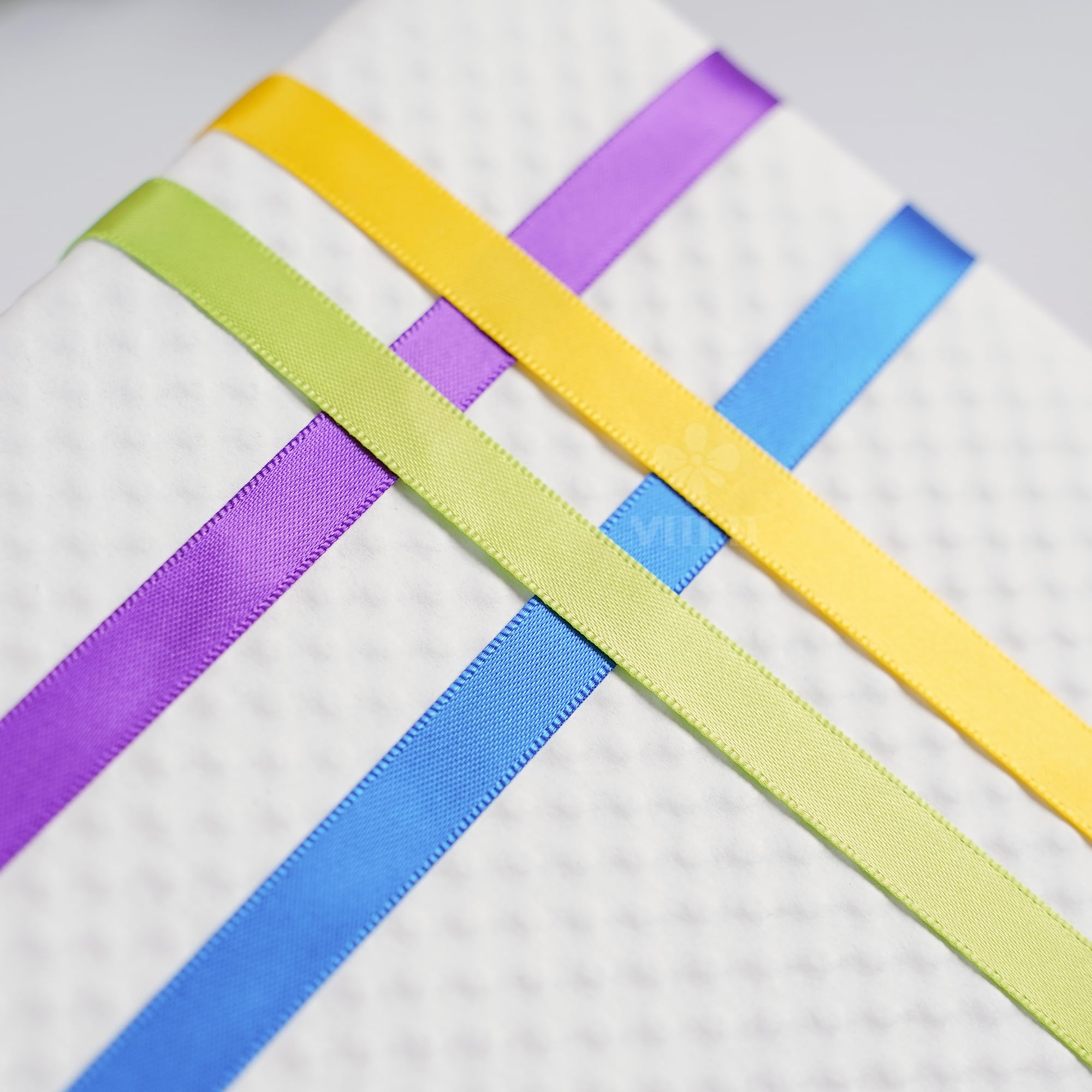 MEEDEE - Nastro di raso Asst. 10 colori 3/8 "x 5 yard ogni totale 50 yds per confezione, arcobaleno