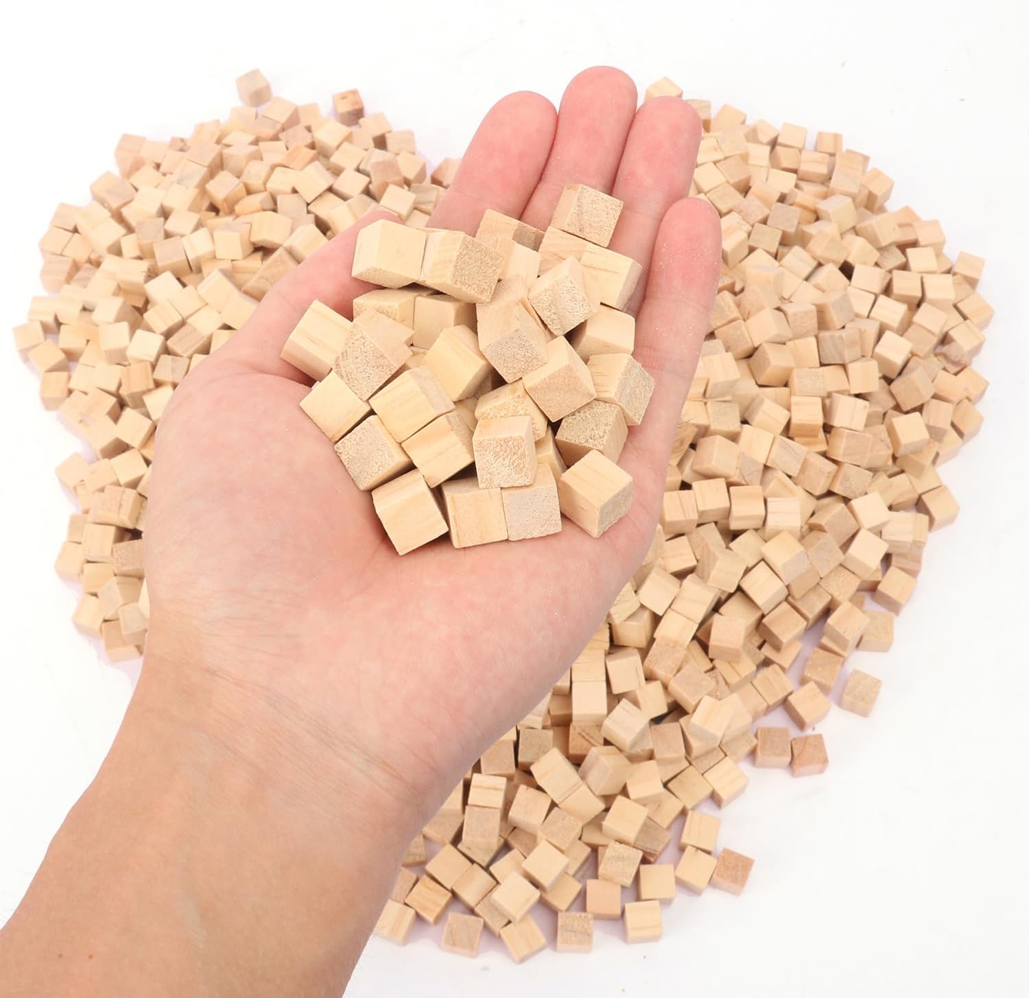 1500 Pack 1 cm Unfinished Wooden Cube for Crafts, 0.39 Inch Solid Wood Cube for Crafts - Unfinished Wood Blocks for Crafting, DIY Projects
