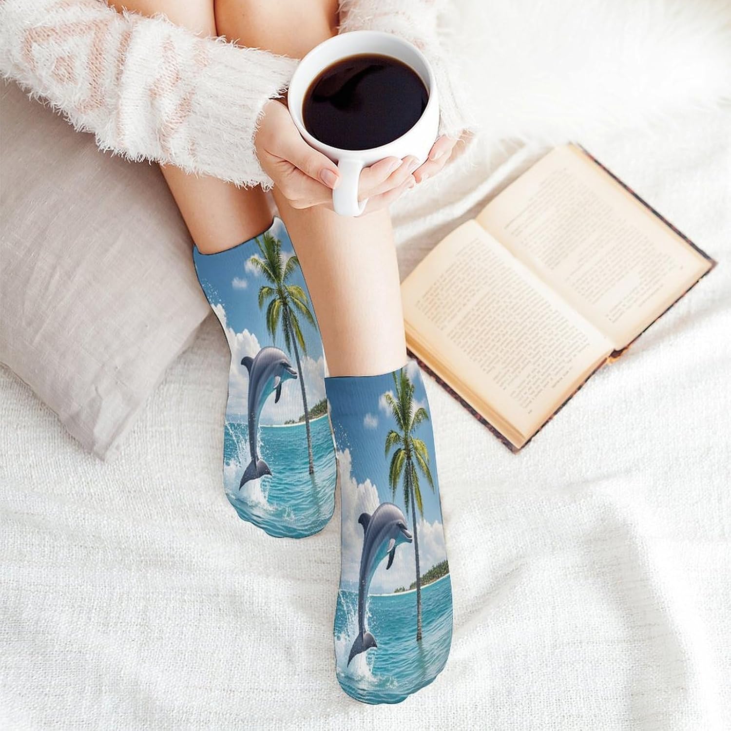 Dolphins And Palm Trees Ankle Sock-Low Cut Breathable,Basketball Socks for Men Women,Tube Socks for Work Sports