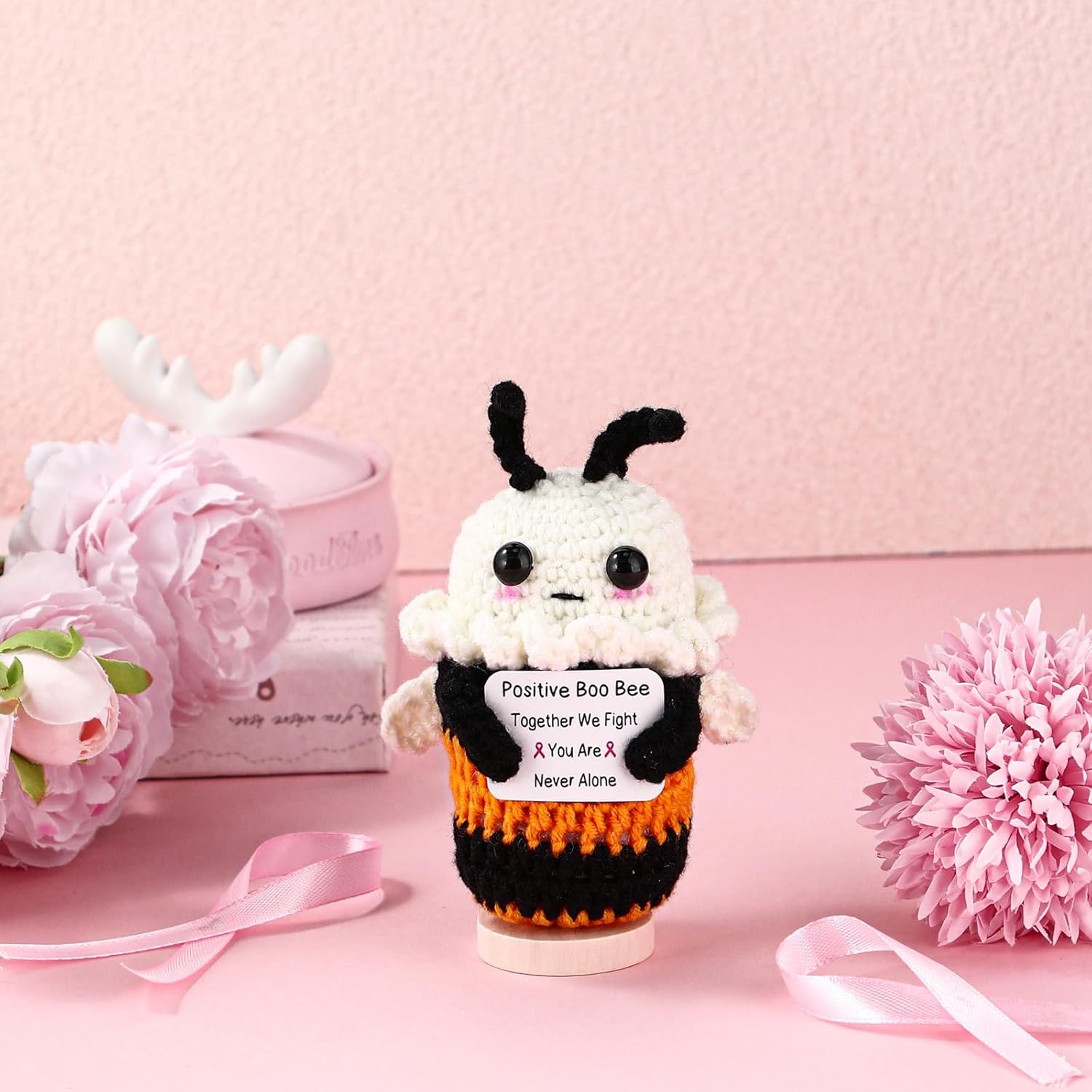 Soulchen Breast Cancer Gifts for Women Positive Bee Crochet with Support Card Breast Cancer Survivor Gifts Cancers Awareness Decorations Heal Knitted Decor - Image 4