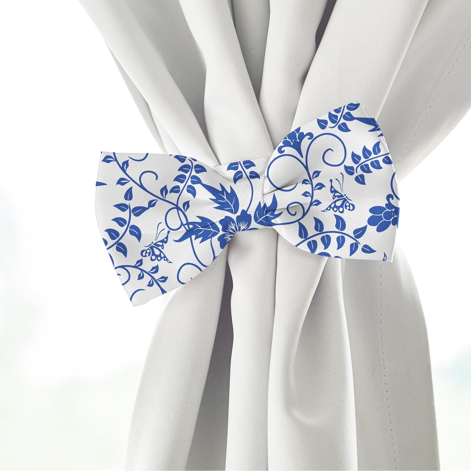 Whaline 60Pcs Flower Cotton Fabric Bundles Blue White Floral Fabric Square Chinoiserie Flower Sewing Fabrics for DIY Handmade Crafting Party Decor, 10 x 10 Inch