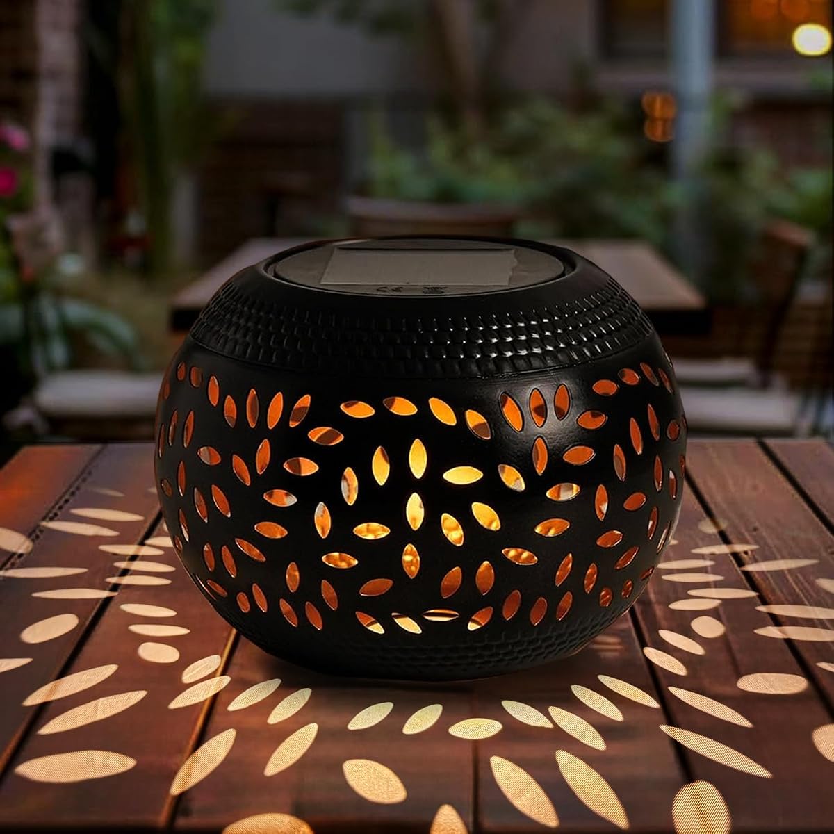OMRAYTU Solar Table Lanterns Outdoor Waterproof - LED Lamp Black Metal Table