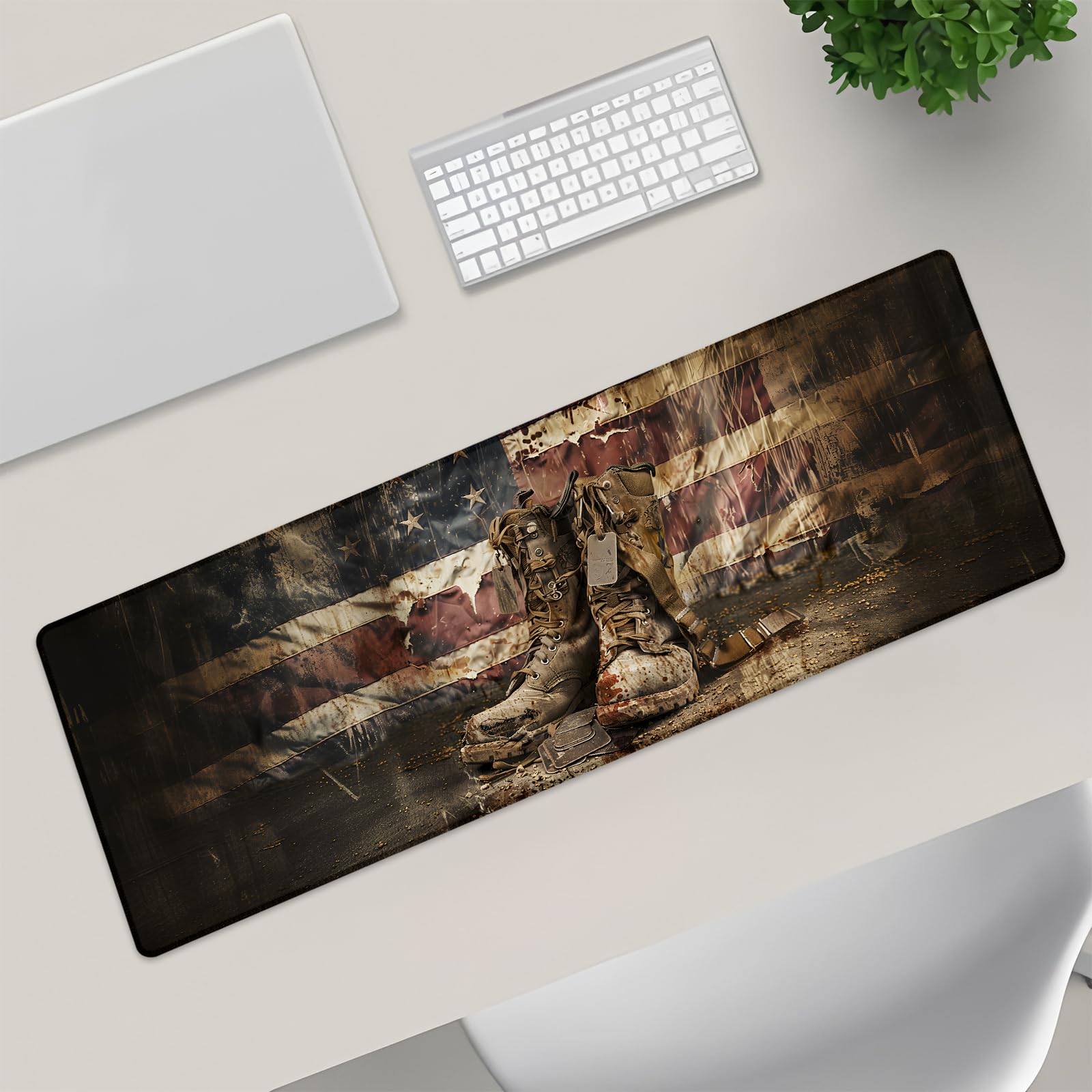 Patriotic Military Soldier Extra Large Gaming Mouse Pad, Desk Mat, Non-Slip Rubber Base, MousePads for School, Work, Home Accessories Decor Gifts 31.5