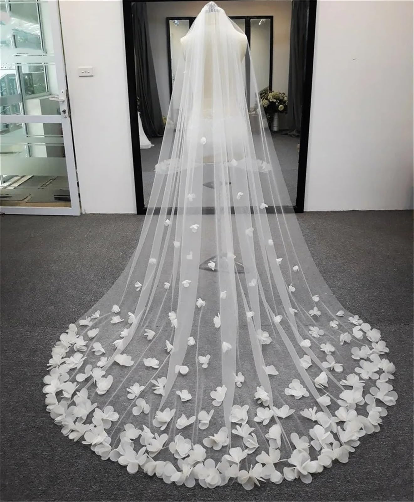 Brautschleier Weißer Langer Kathedralen-Hochzeitsschleier Mit 3D-Blumen, Floraler Spitze Und Blütenblättern, Braut-Hochzeitszubehör(WHITE,250cm)