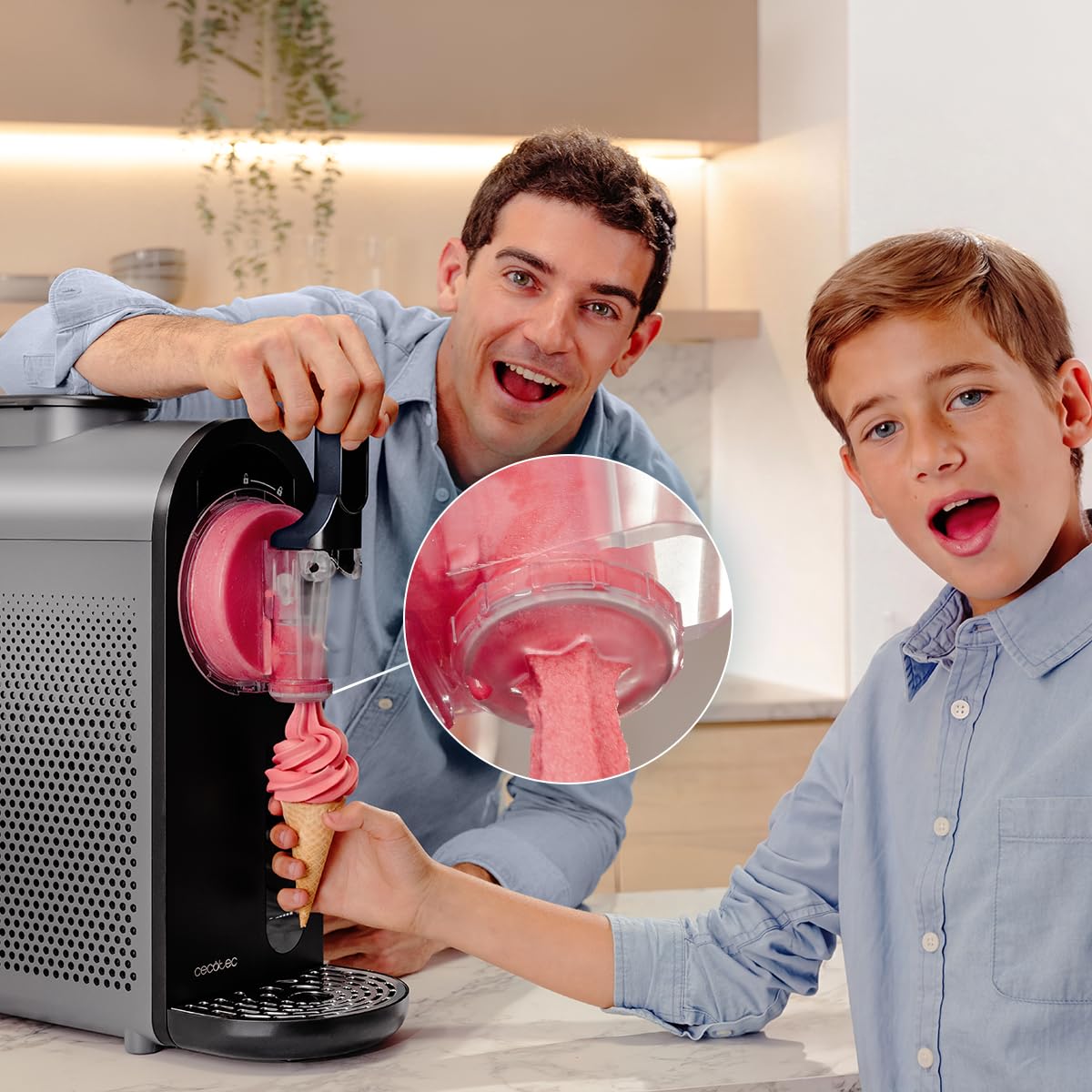 Cecotec Machine à Granités - Sorbetière - 1,5 L - Twist&Ice Cream B. 210 W, Commande Tactile, 9 Modes, Réfrigération sans Précongélation, Buse Anti-Gouttes, Boissons Fraîches Maison à l'Instant