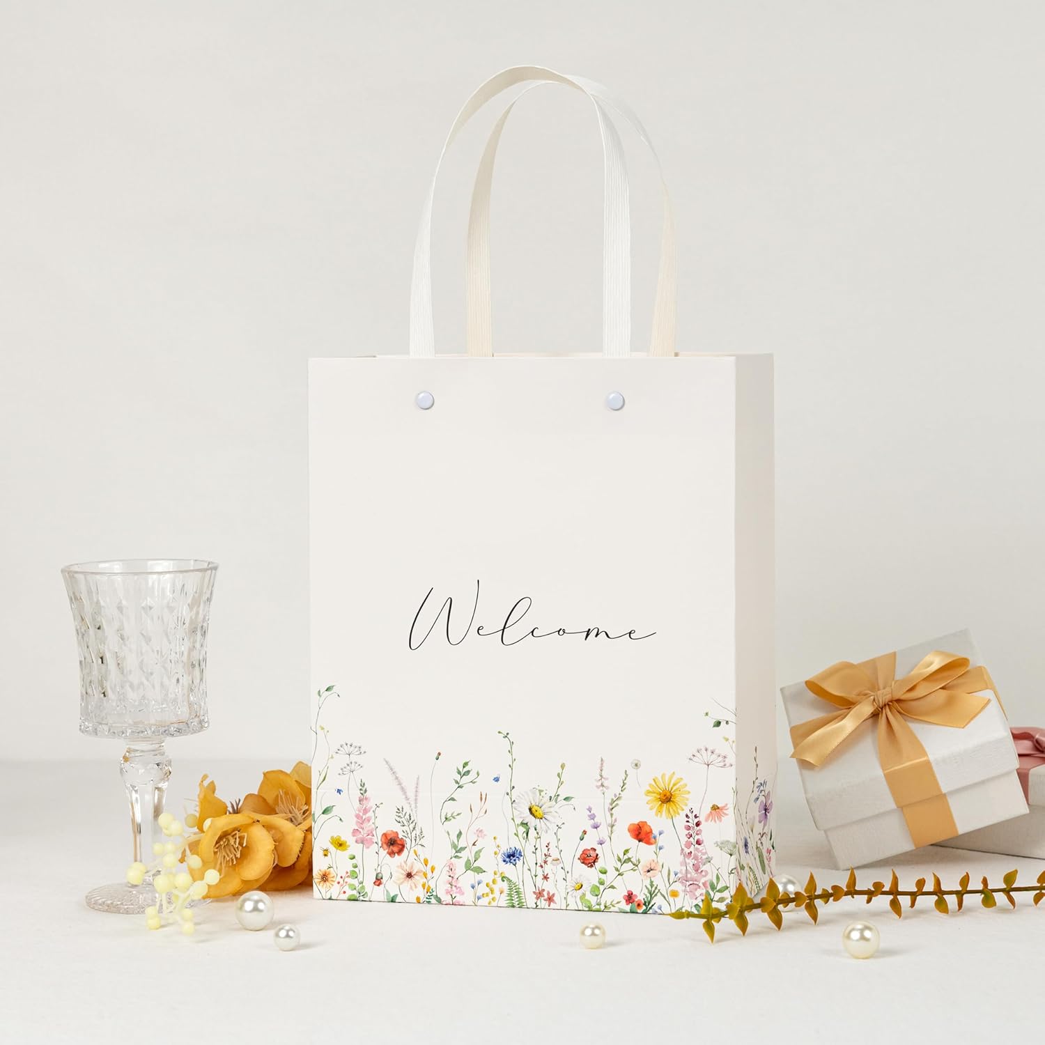 Crisky Wildflower Welcome Gift Bags for Wedding Hotel Guests, Bridal Baby Shower, 10"x8"x4", 25 Pack