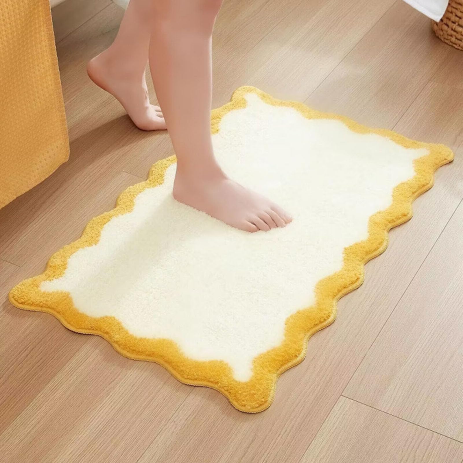 Insun Alfombra de Baño Grande Antideslizante y Absorbente de Microfibra para Baño, Salón, Pasillo, Cocina Amarillo 60 x 90 cm