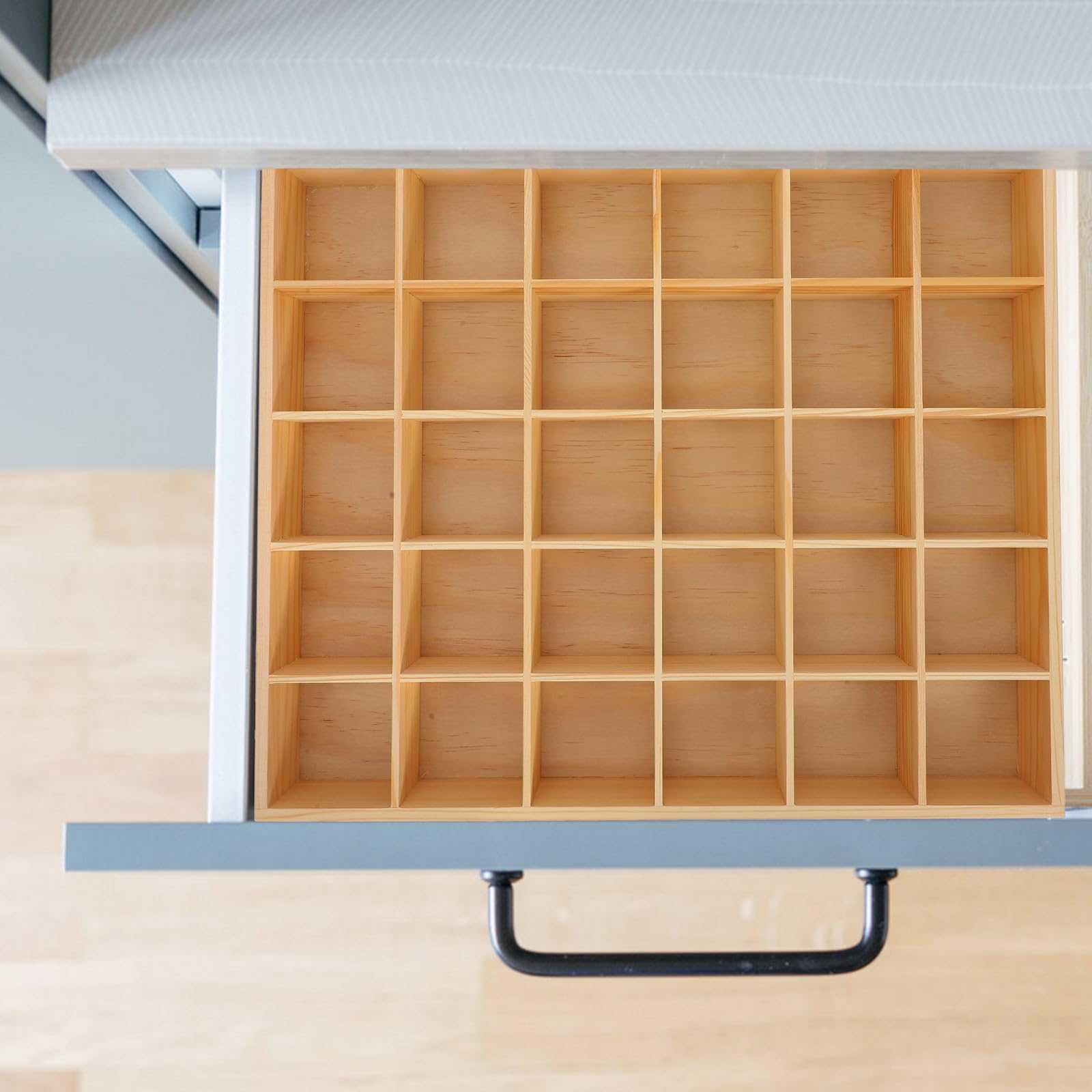 TOYANDONA Porta Cravatte Organizer Versatile Impilabile con 30 Scomparti Cassetto in Legno Elegante per Gioielli e Accessori da Scrivania e Decorazione Casa