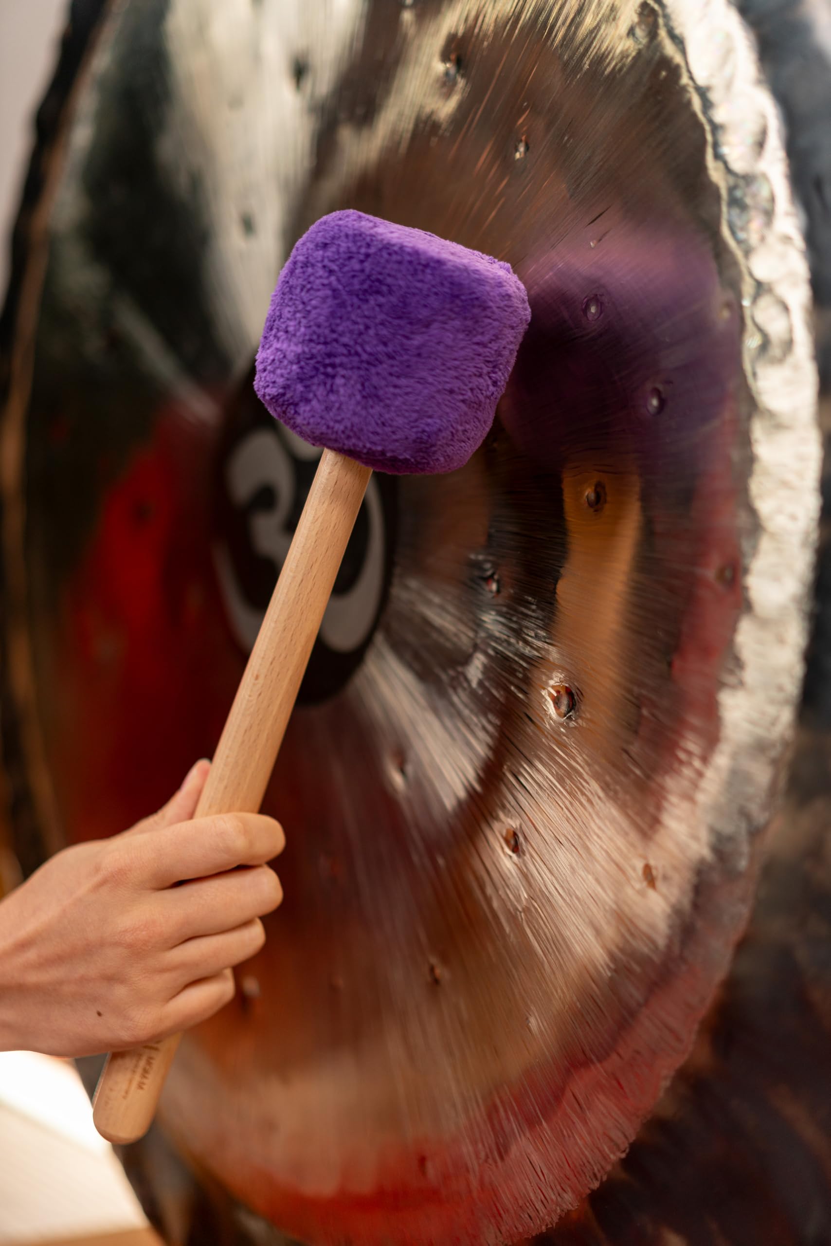 Sonic Energy Gong Mallet Medium – Mallet lavanda con impugnatura in faggio – Per suonatori di gong, meditazione, percussioni – Lana di pecora, pile sintetico (MGM-M-L)