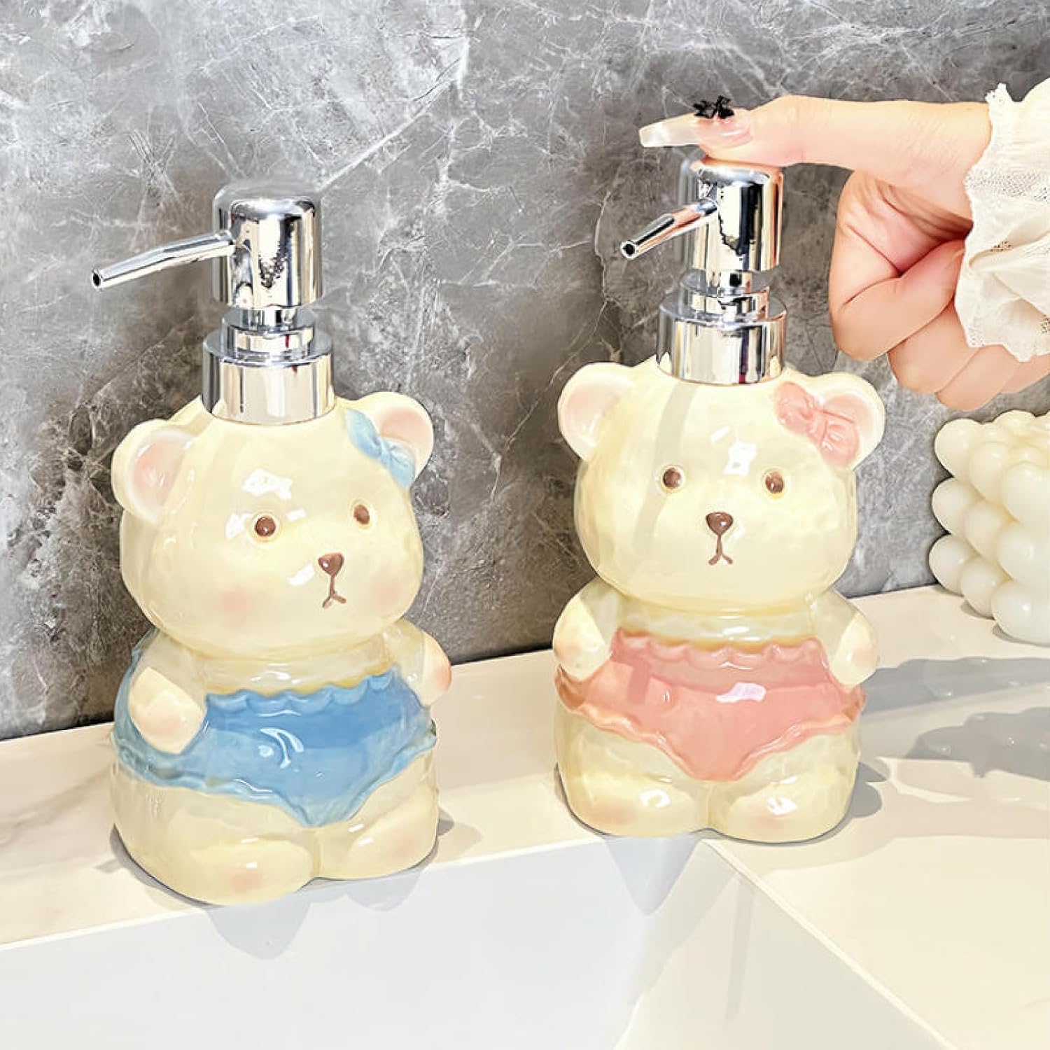 Creative Bear-Shaped Empty Pump Bottle, Ceramic Bear Soap Dispenser, Refillable Lotion Bottle, Bear-Shaped Refill Bottle for Kitchen Countertops and Bathroom Sinks(Blue)