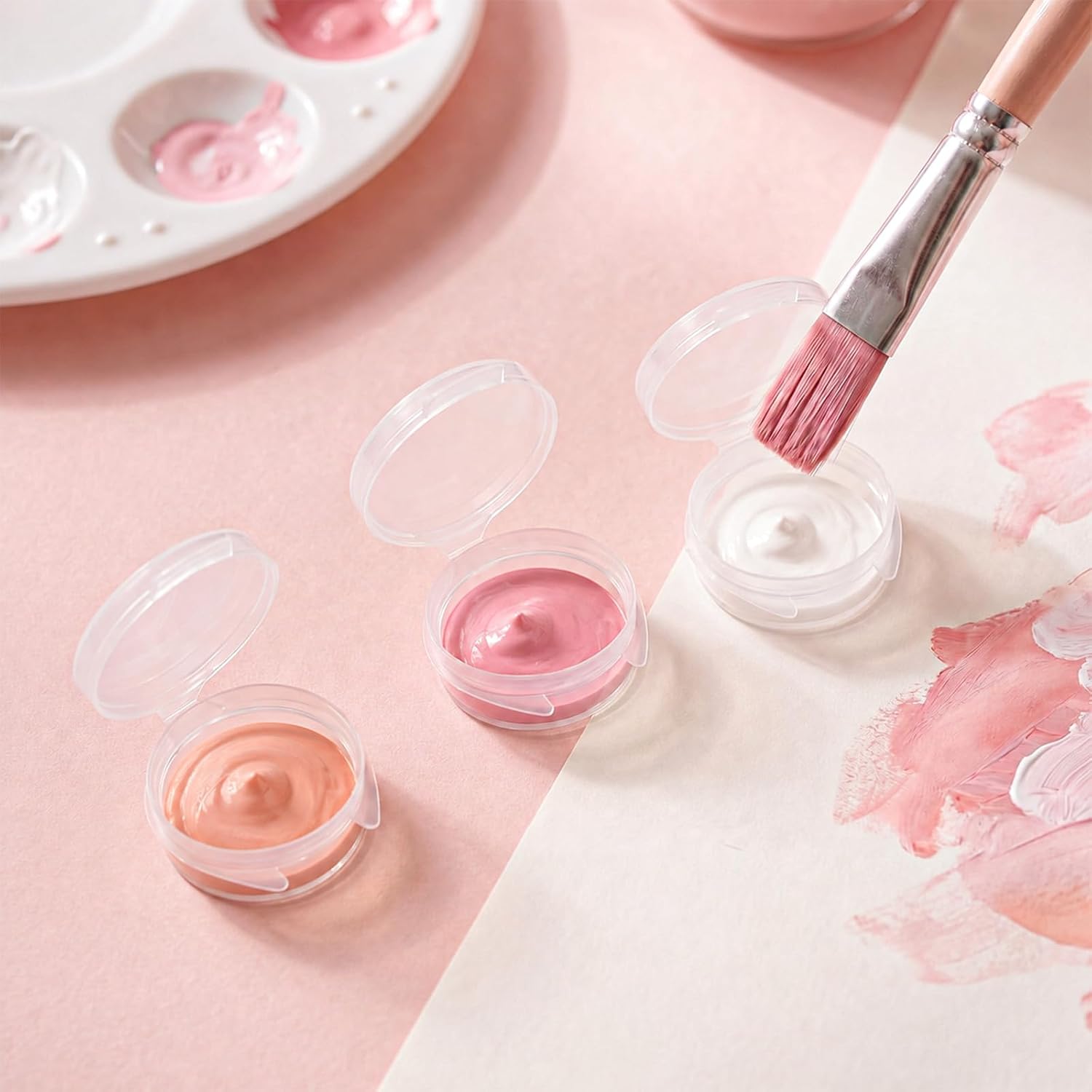 200 Pcs Plastic Cosmetic Jars, 5g Clear Sample Containers with Snap Lids