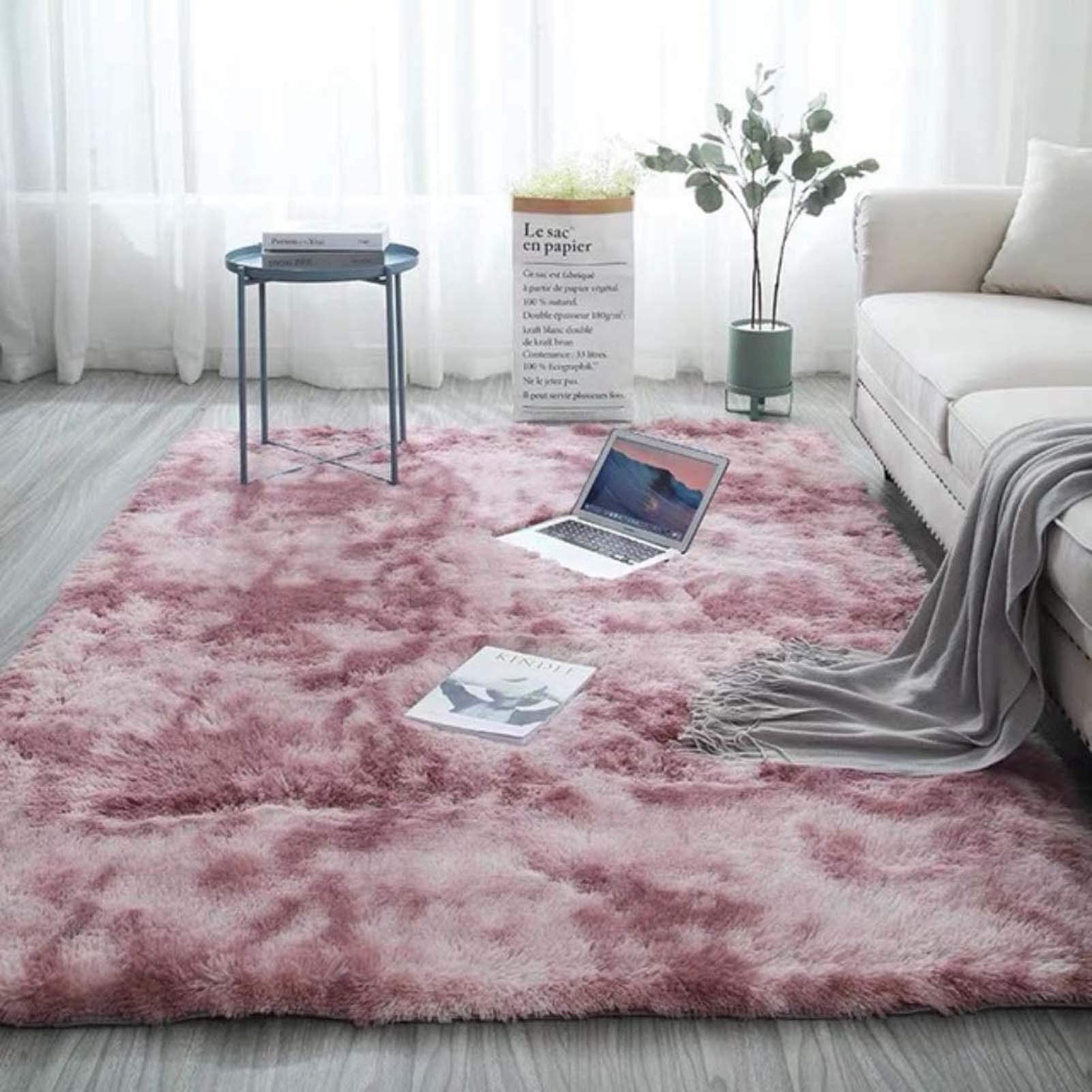 Tapis Moelleux et Doux 100x160cm, Grand Tapis en Fausse Fourrure Duveteuse, idéal pour Le Salon, la Chambre, la Chambre d'enfant et la décoration intérieure.